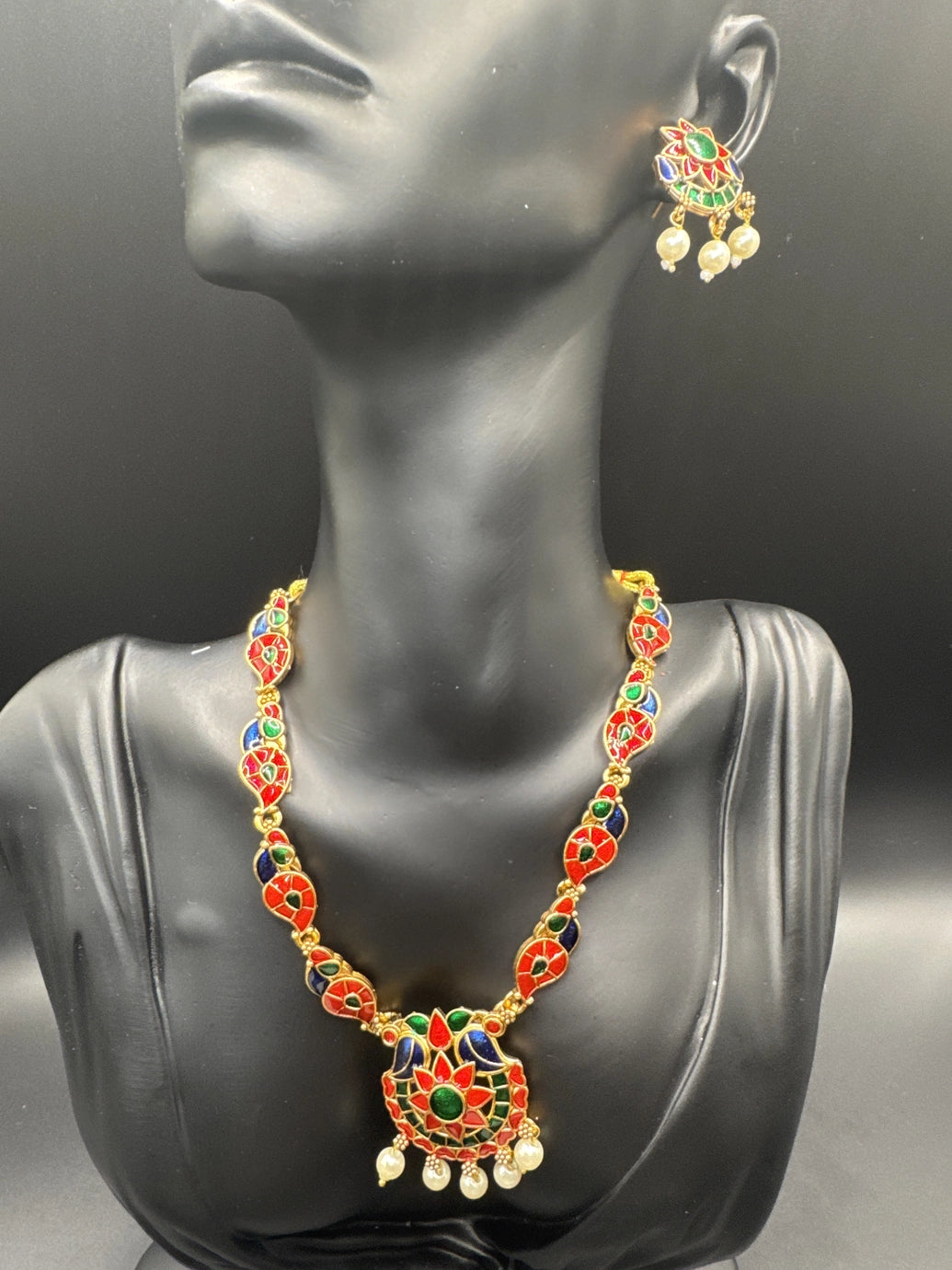 Gold-Tone Multicolour Peacock Necklace Set with Pearl Drops and Matching Earrings Jewelry JCS Fashions Multi Color 5 inch