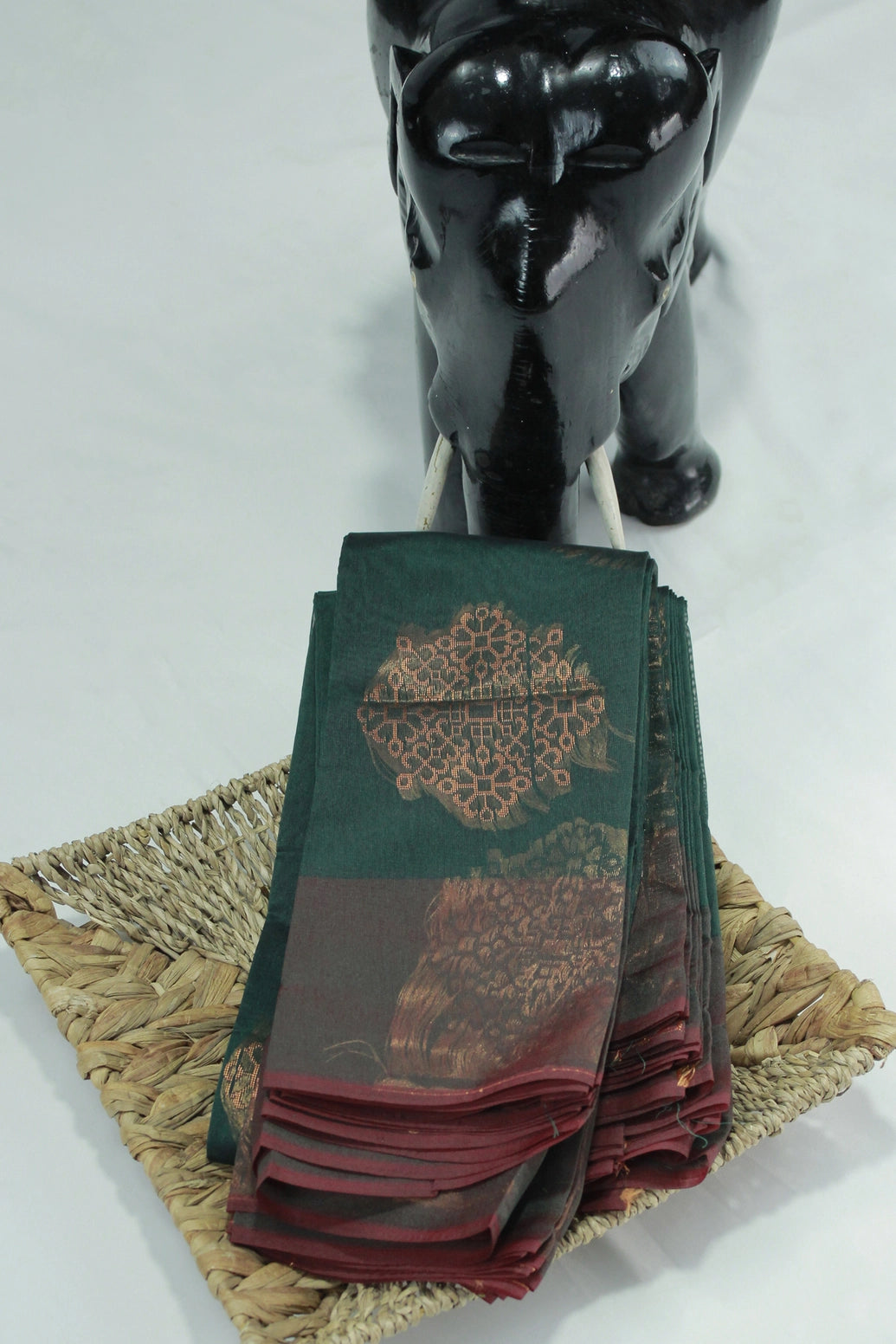 Dark Green Silk Cotton Saree with Zari Border and Matching Blouse - Dark Green