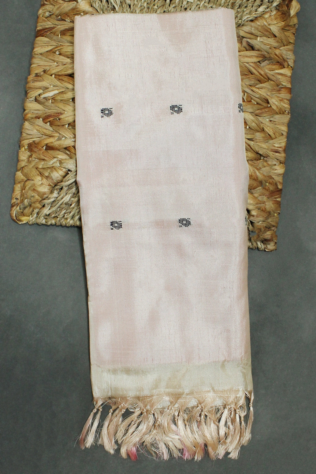 Beige Vaazhai Naar (Banana Pith) Saree with Small Butta - Borderless Traditional - Beige