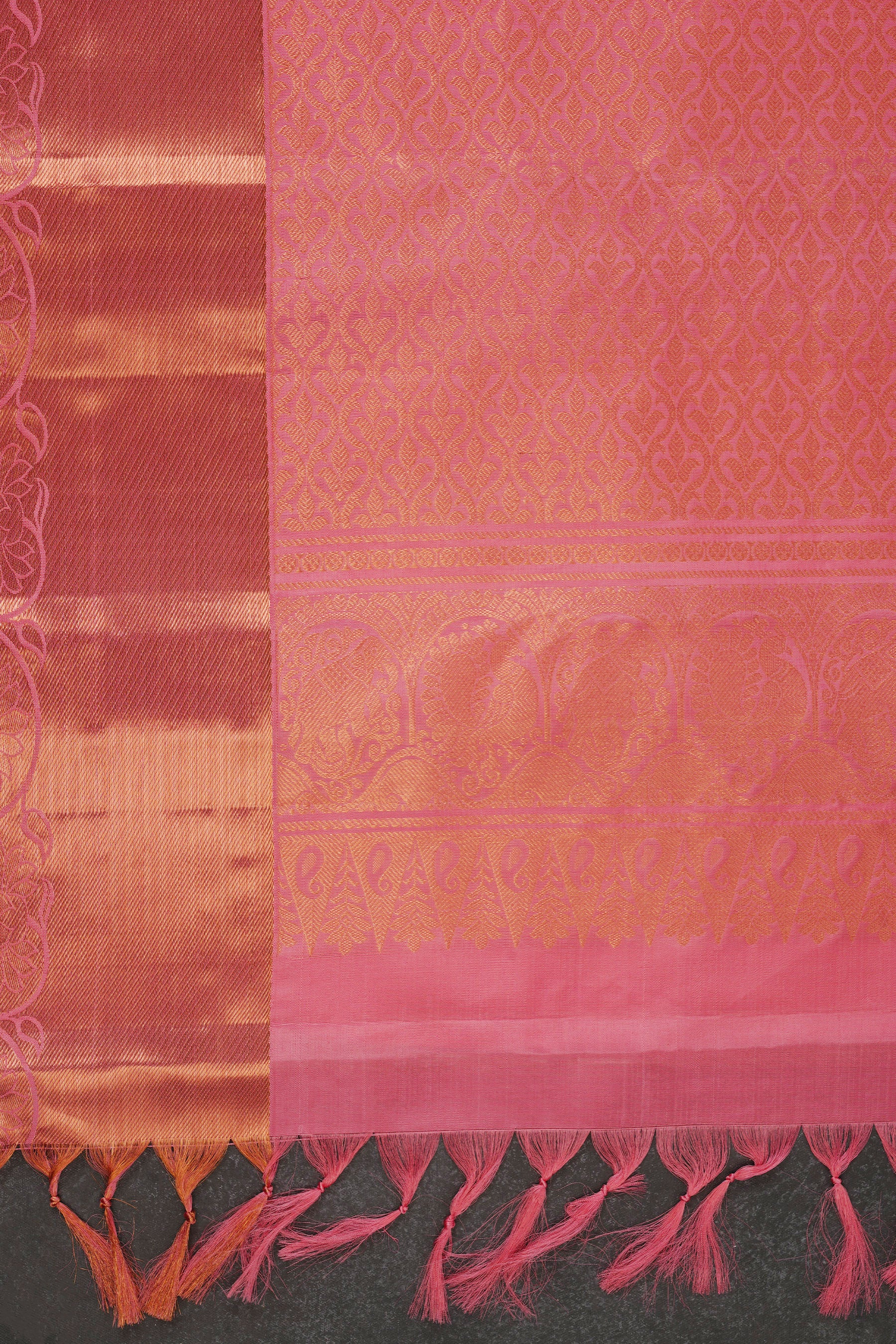 Handcrafted Elegance: Pure Handloom Silk Saree with Unique Border - View 6 - JCS Fashions