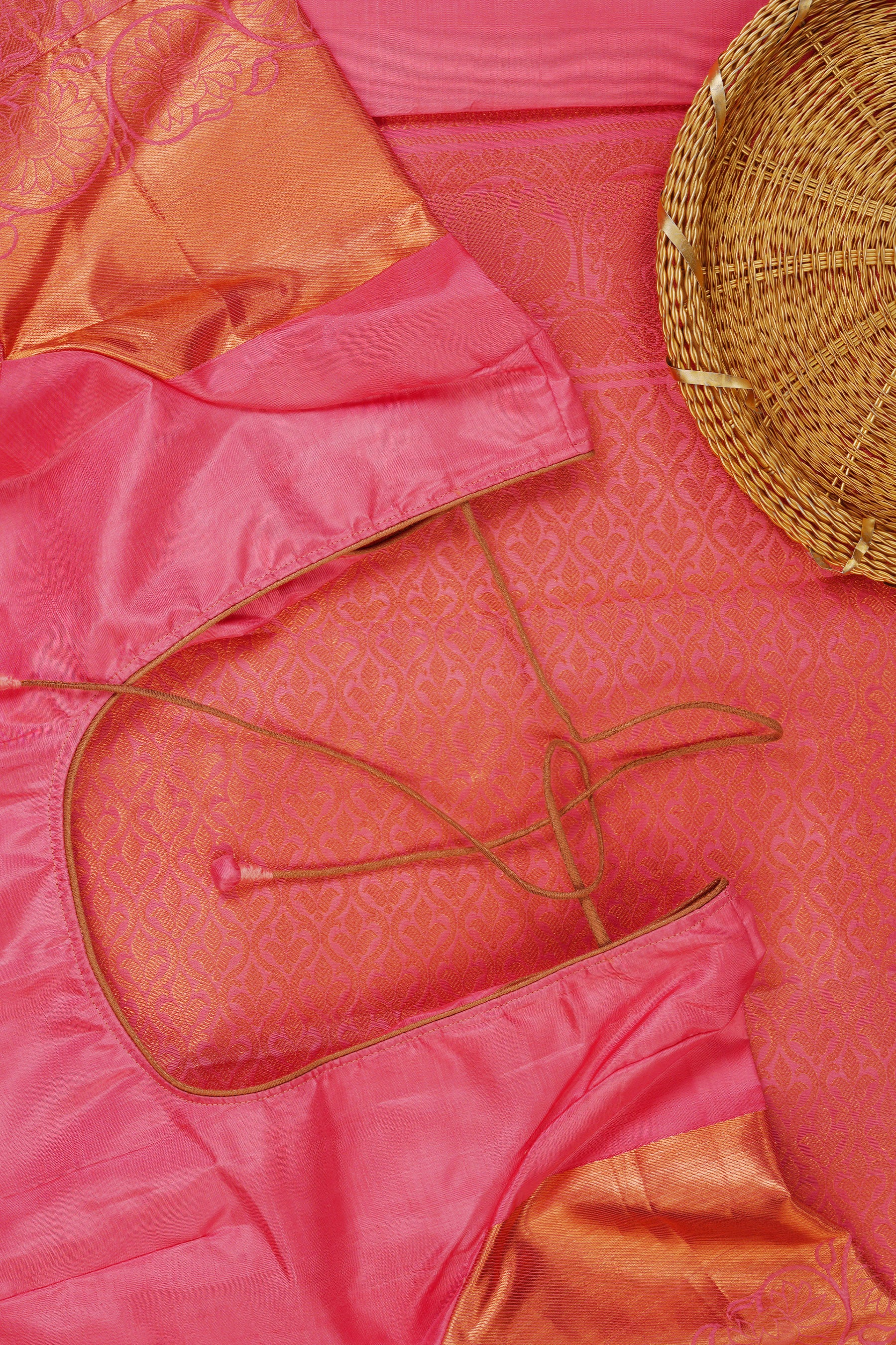 Handcrafted Elegance: Pure Handloom Silk Saree with Unique Border - View 10 - JCS Fashions