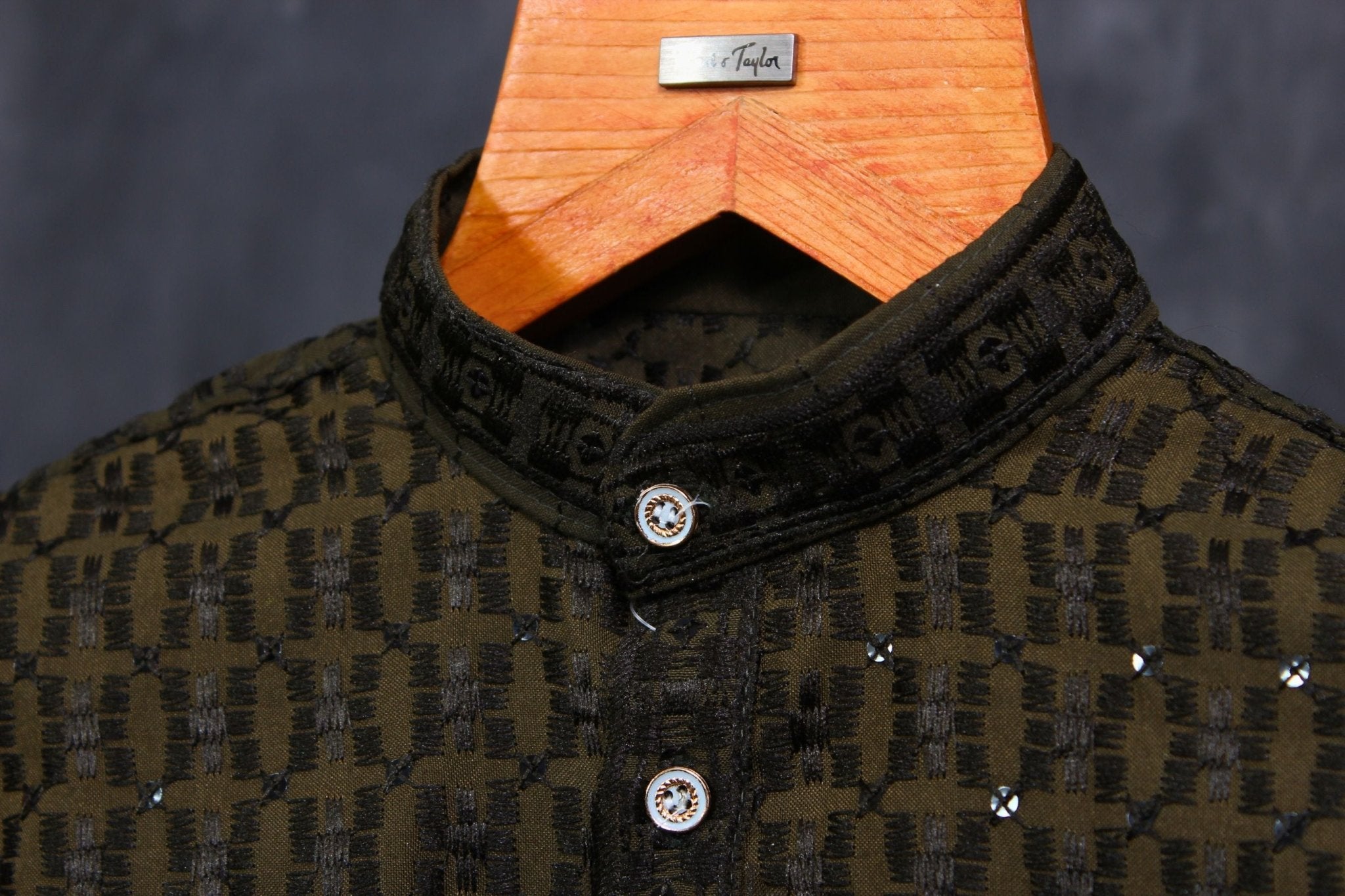 Boys' Elegant Lakhnavi Kurta: Traditional Embroidery Meets Modern Appeal BOYS JCS Fashions