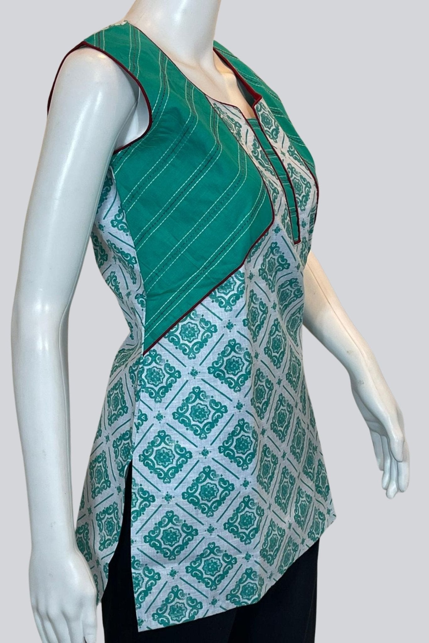 Chic Cotton Kurti: Short Length, 28" with Stylish Attached Sleeves KURTI JCS Fashions