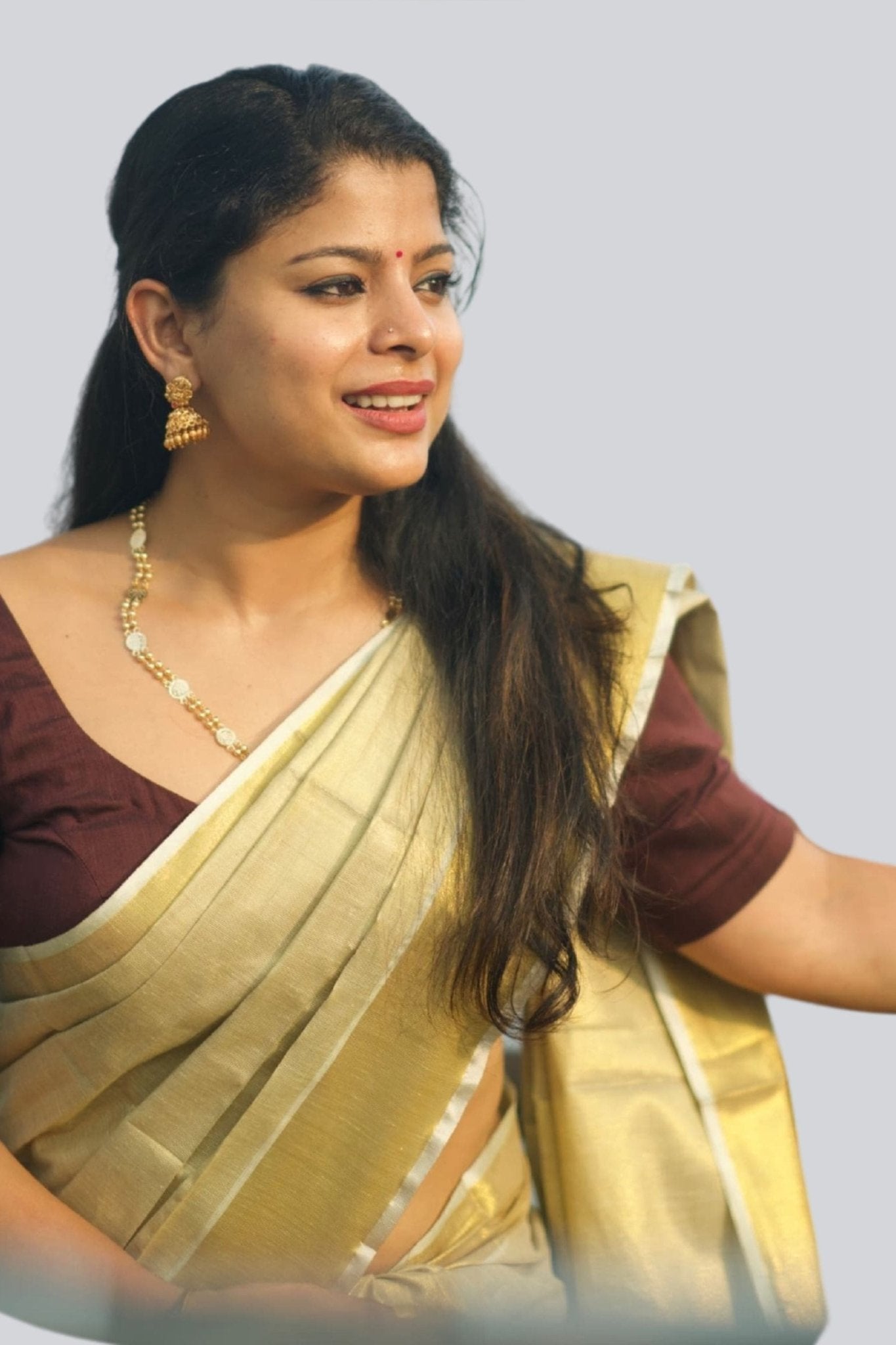 Chic Saree Onam Collection: Color Tissue Set Mundu with Tassel Detailing Saree JCS Fashions