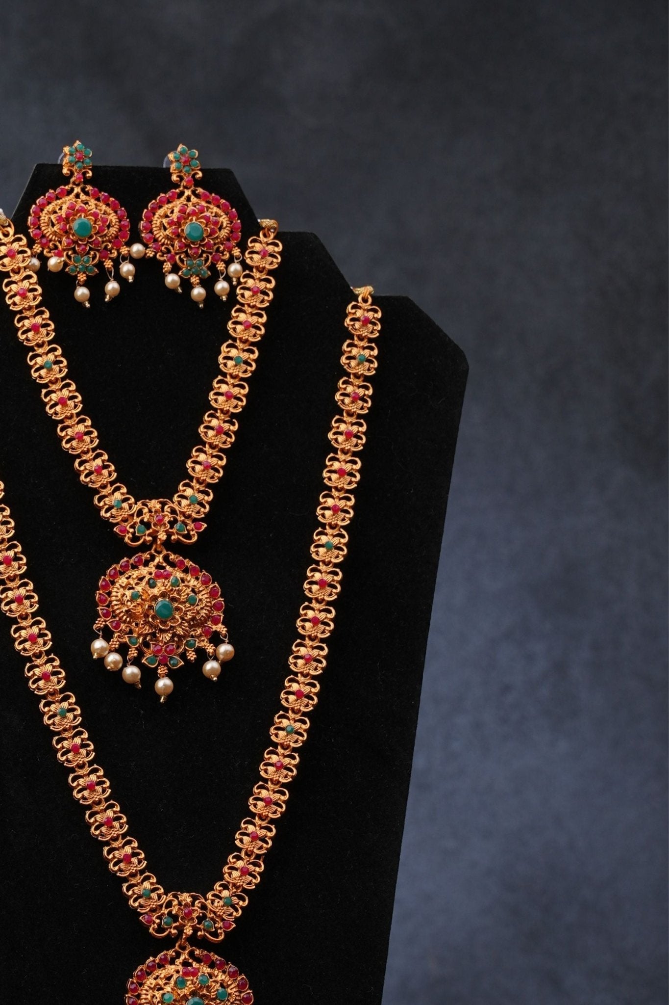 Chic Simplicity: Matte Finish Necklace & Earrings - JCSFashions Jewelry JCS Fashions