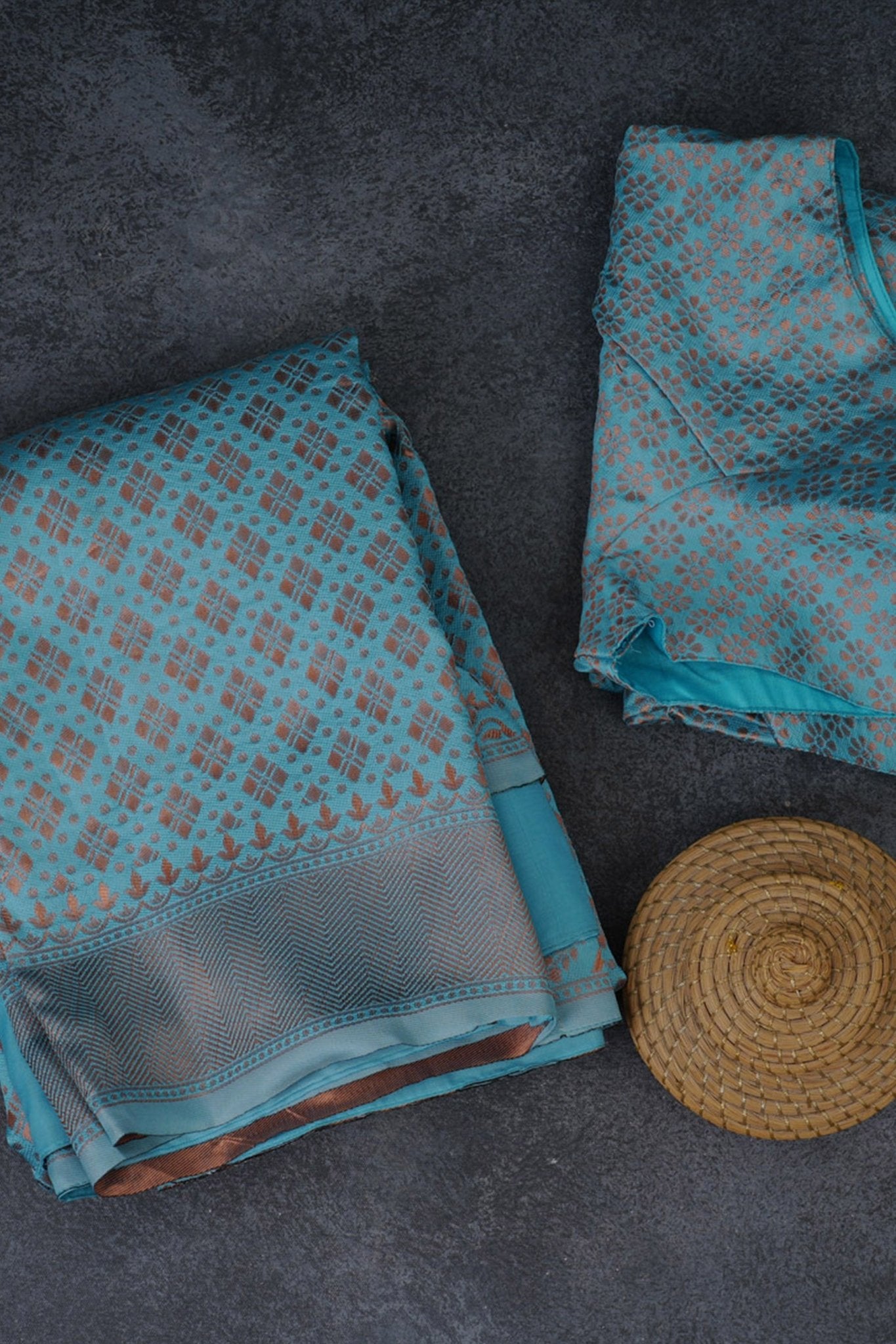 Elegant Banarasi Silk Saree & Zari Woven Blouse - Indian Tradition Saree JCS Fashions