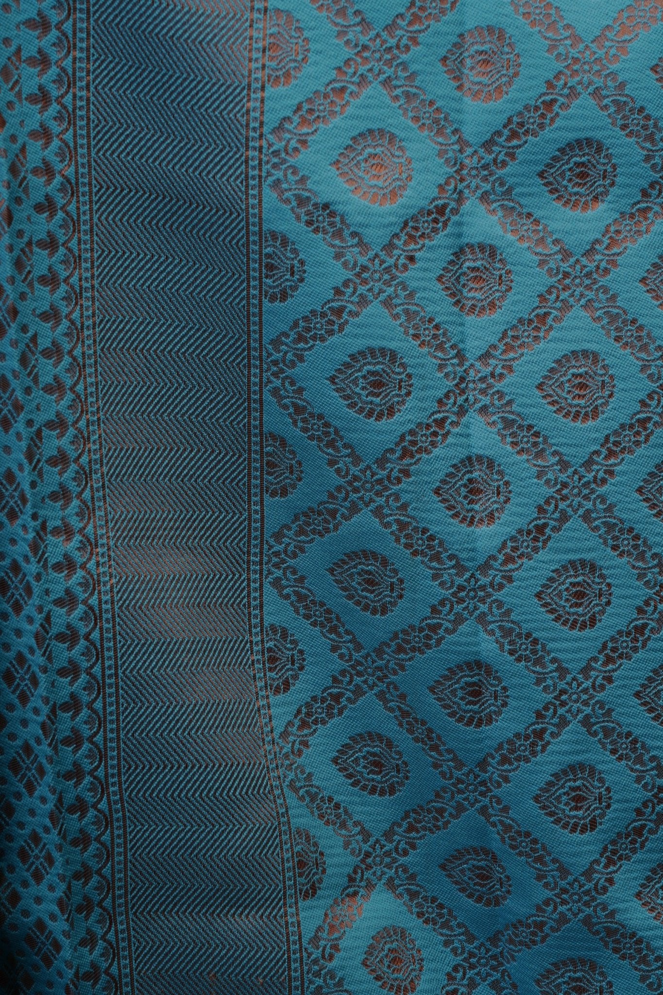 Elegant Banarasi Silk Saree & Zari Woven Blouse - Indian Tradition Saree JCS Fashions