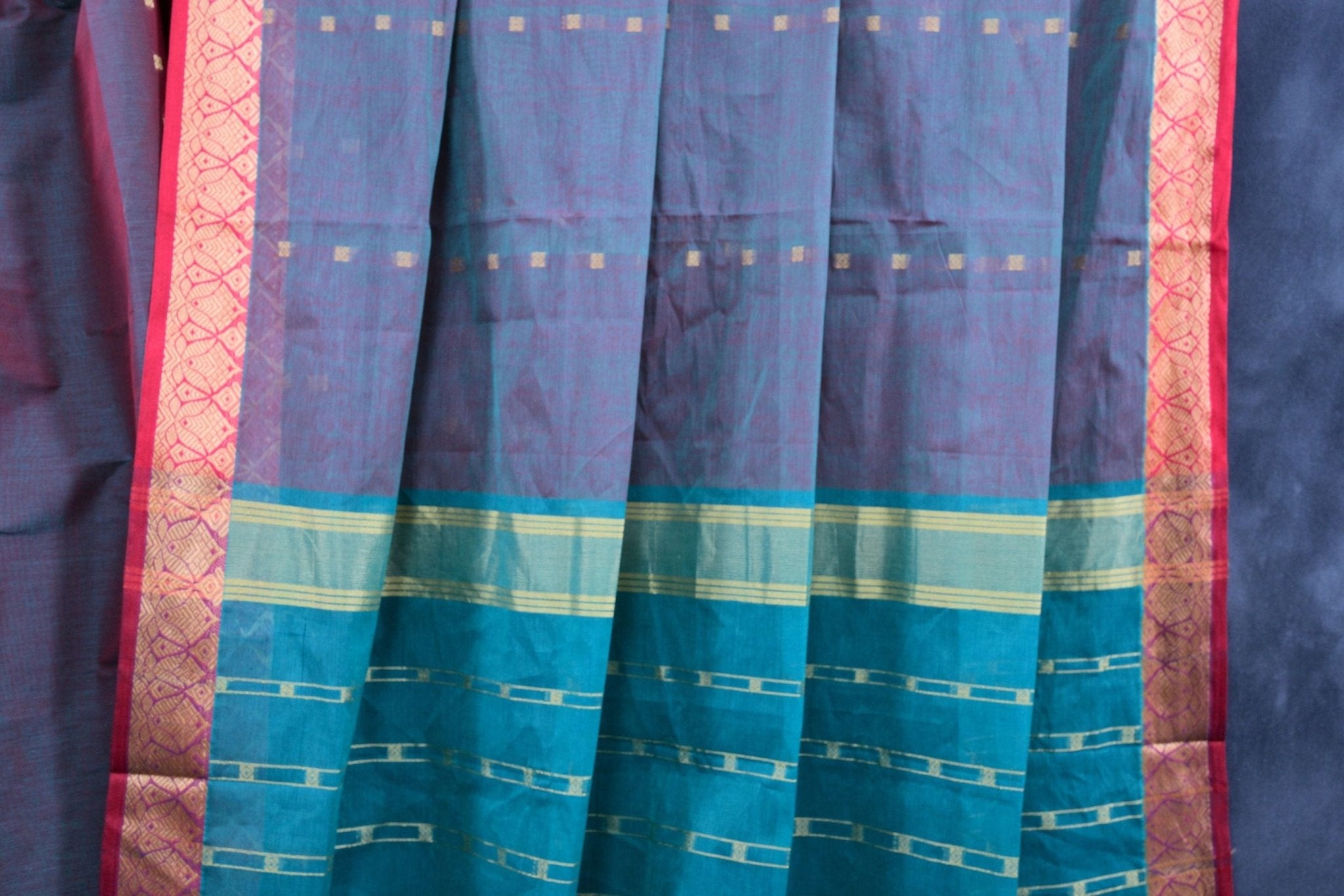 Elegant Cotton Saree with Rich Pallu: Combining Indian Tradition Saree JCS Fashions