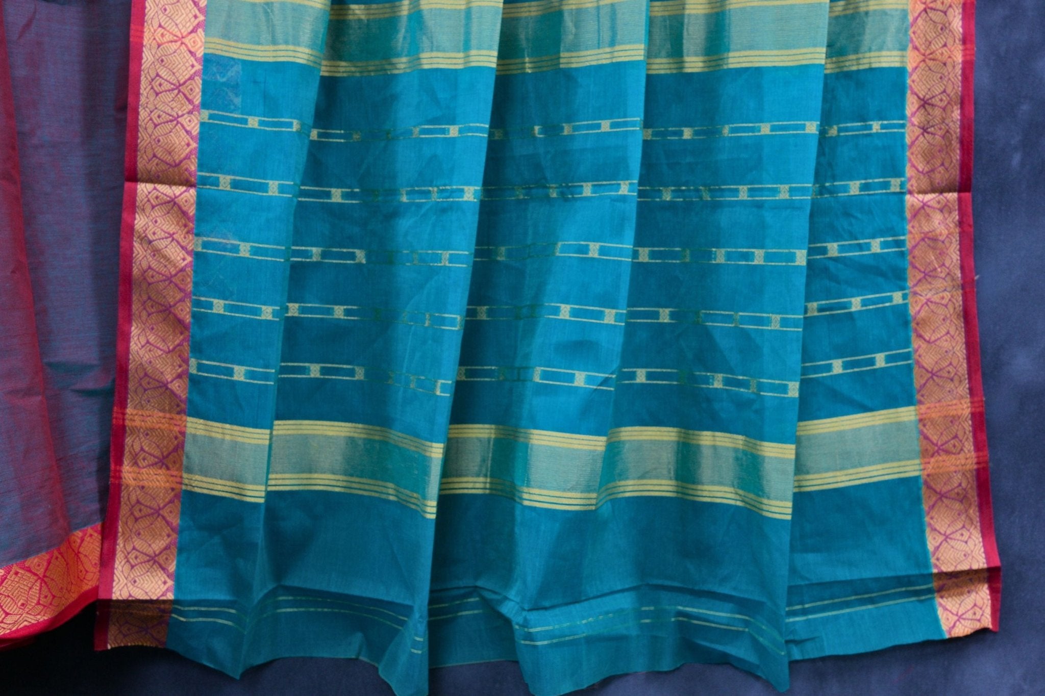 Elegant Cotton Saree with Rich Pallu: Combining Indian Tradition Saree JCS Fashions