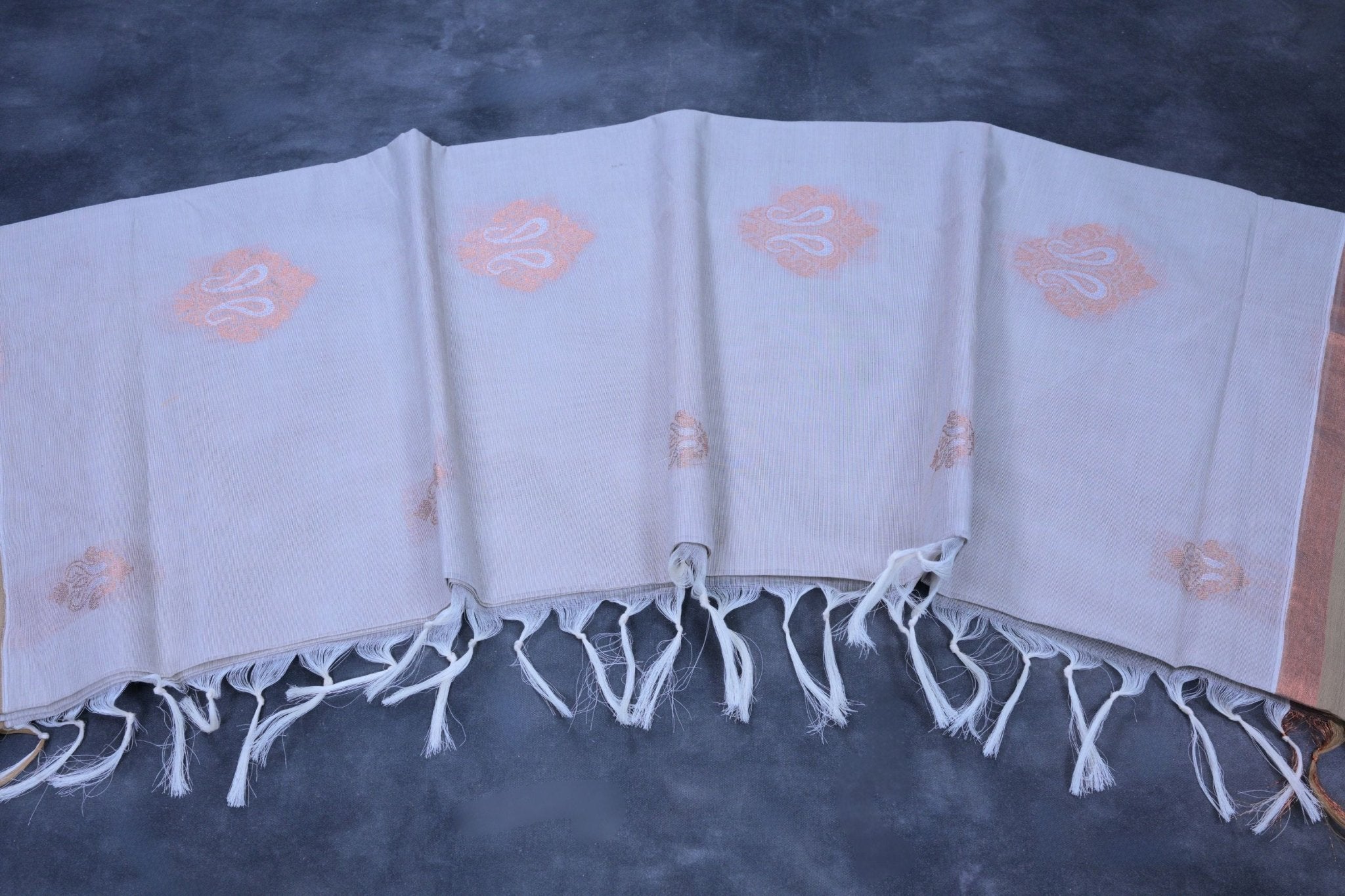 Elegant Cotton Saree with Rich Pallu - Traditional Charm & Modern Design Saree JCS Fashions