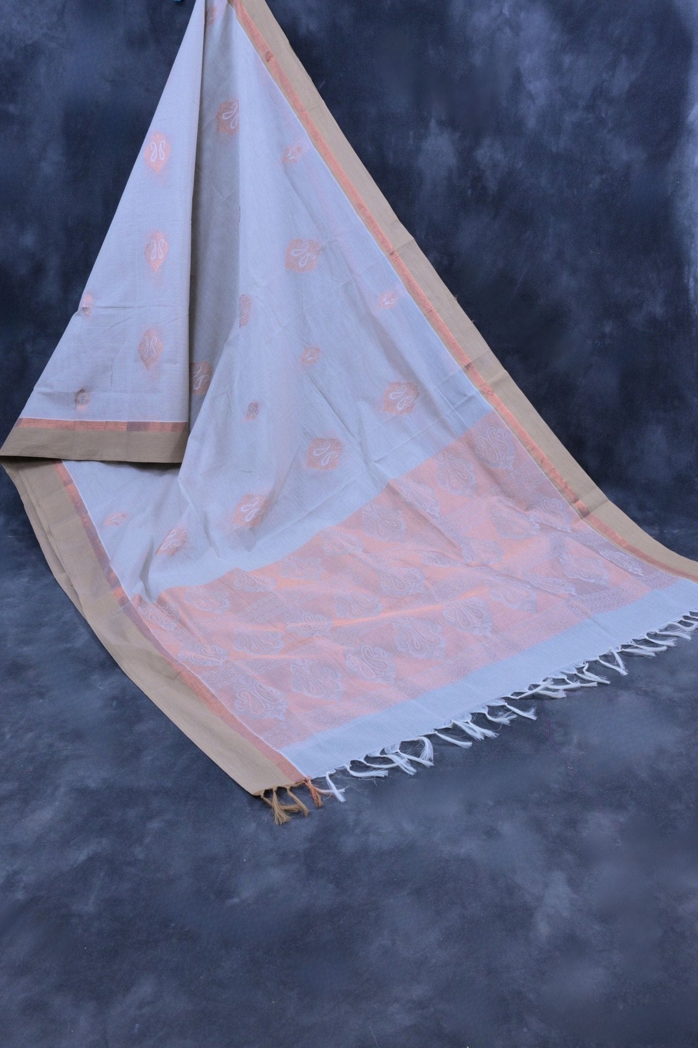 Elegant Cotton Saree with Rich Pallu - Traditional Charm & Modern Design Saree JCS Fashions