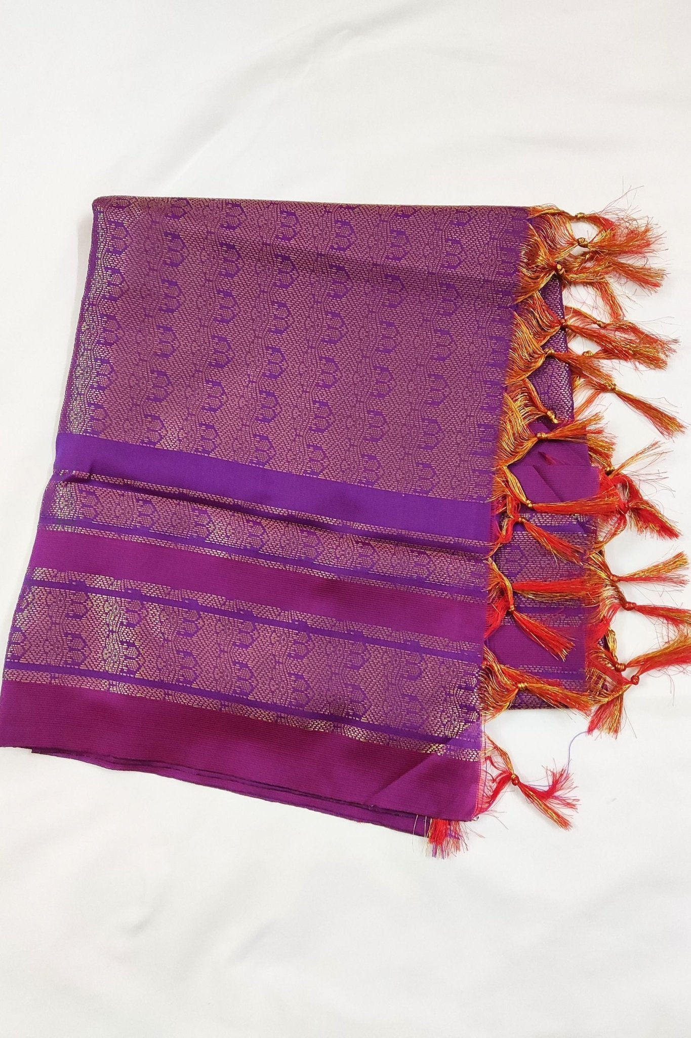 Elegant Ponnadai Shawl by JCSFashions - Blend of Tradition and Style Shawl JCS Fashions
