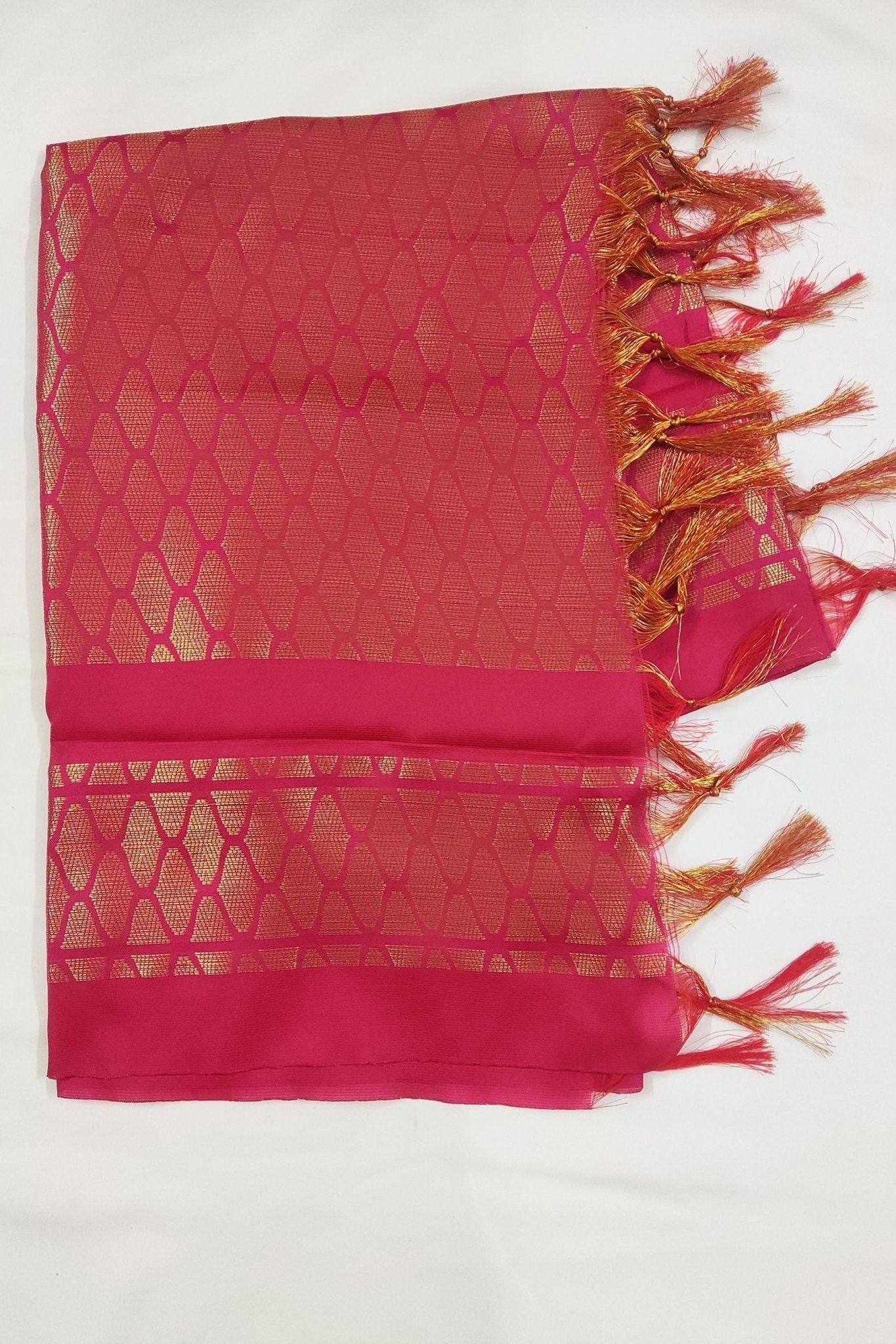 Elegant Ponnadai Shawl by JCSFashions - Blend of Tradition and Style - JCS Fashions