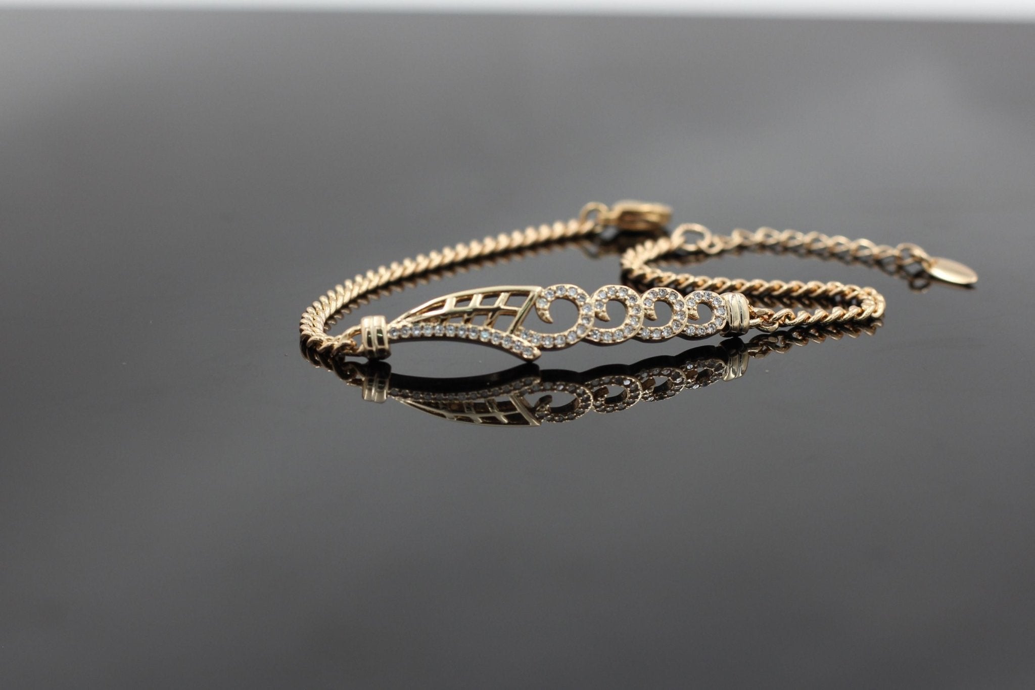 Elegant Xuping Bracelet with White Stone in Rose Gold - Lightweight Jewelry JCS Fashions