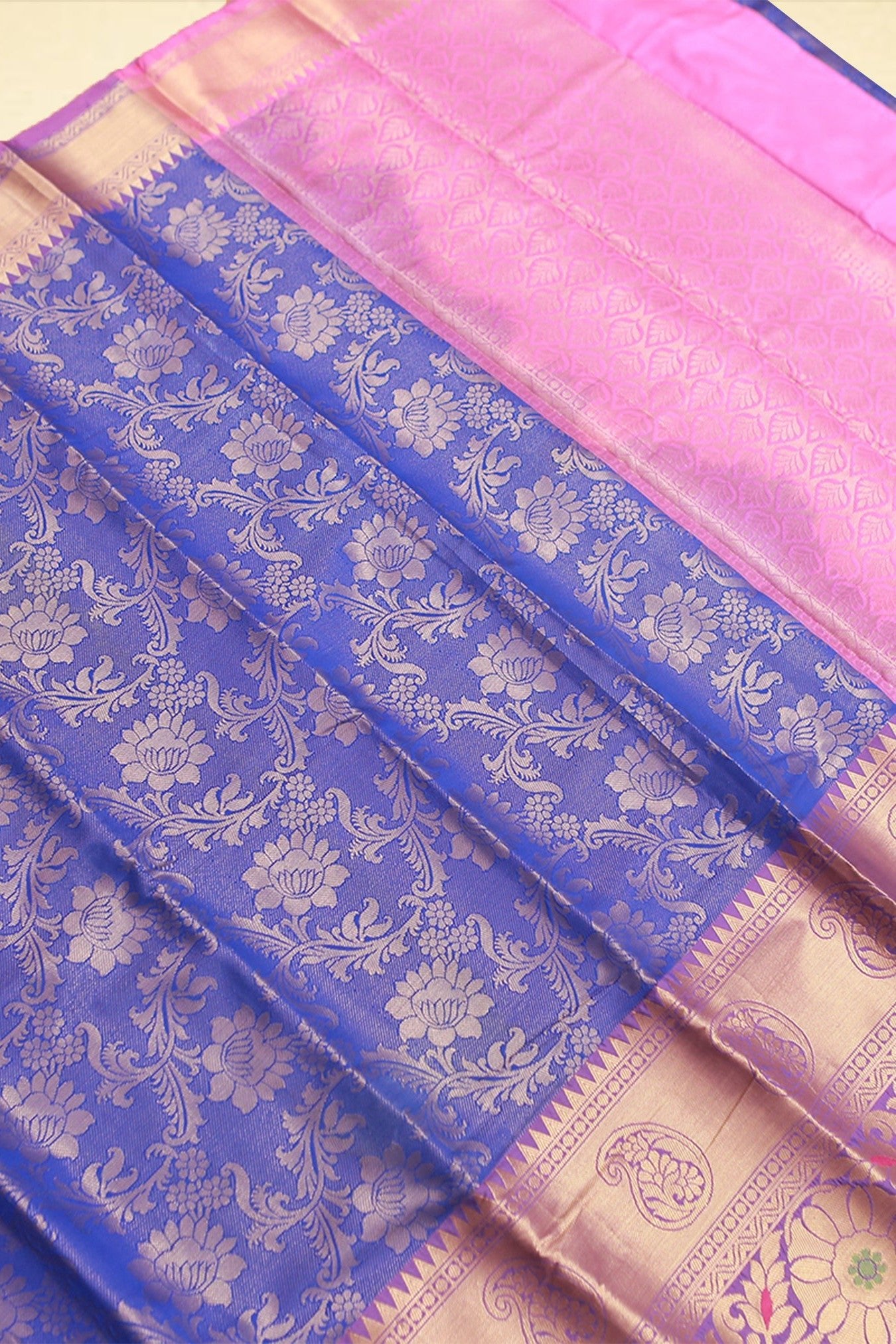 Embose Gold Jall Zari Deepam Pattu Saree | Exquisite Kanchi Border Saree JCS Fashions