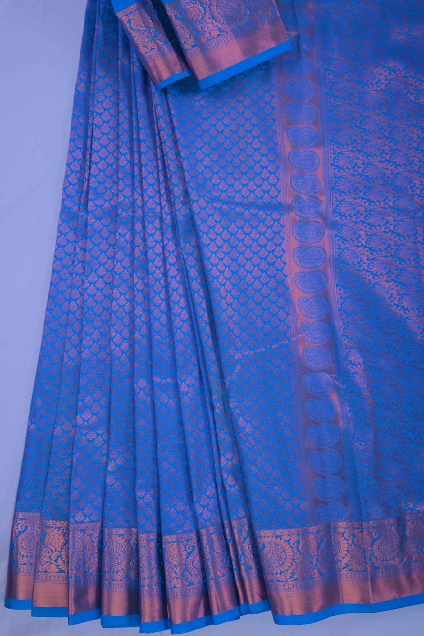 Exquisite Kanchipuram Pure Silk Saree with Golden Zari Weaving Saree JCS Fashions