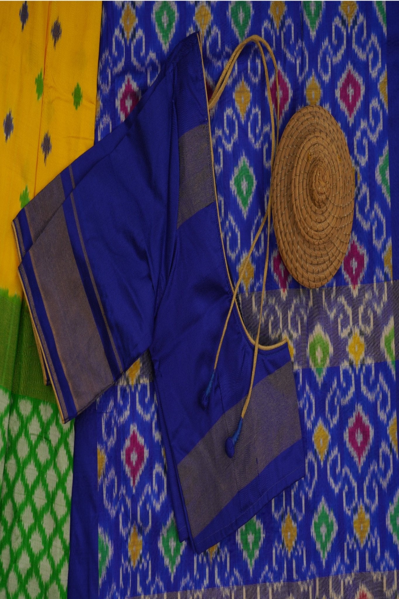 Exquisite Pure Pochampally Ikkat Silk Saree | Flowy & Unique Borders SAREE JCS Fashions