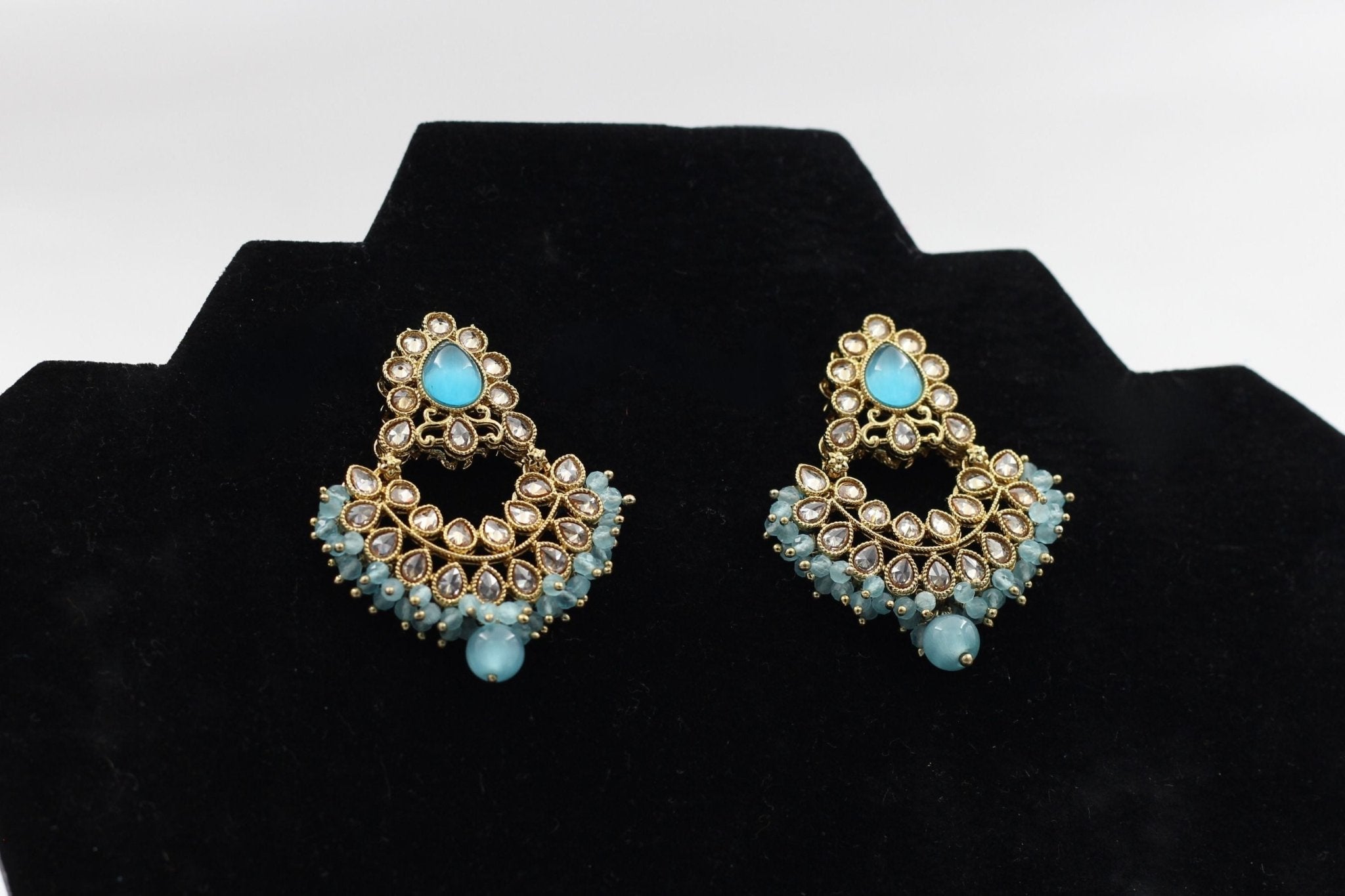 Exquisite Stone Kundan Earrings: Handcrafted and Timeless Elegance Jewelry JCS Fashions