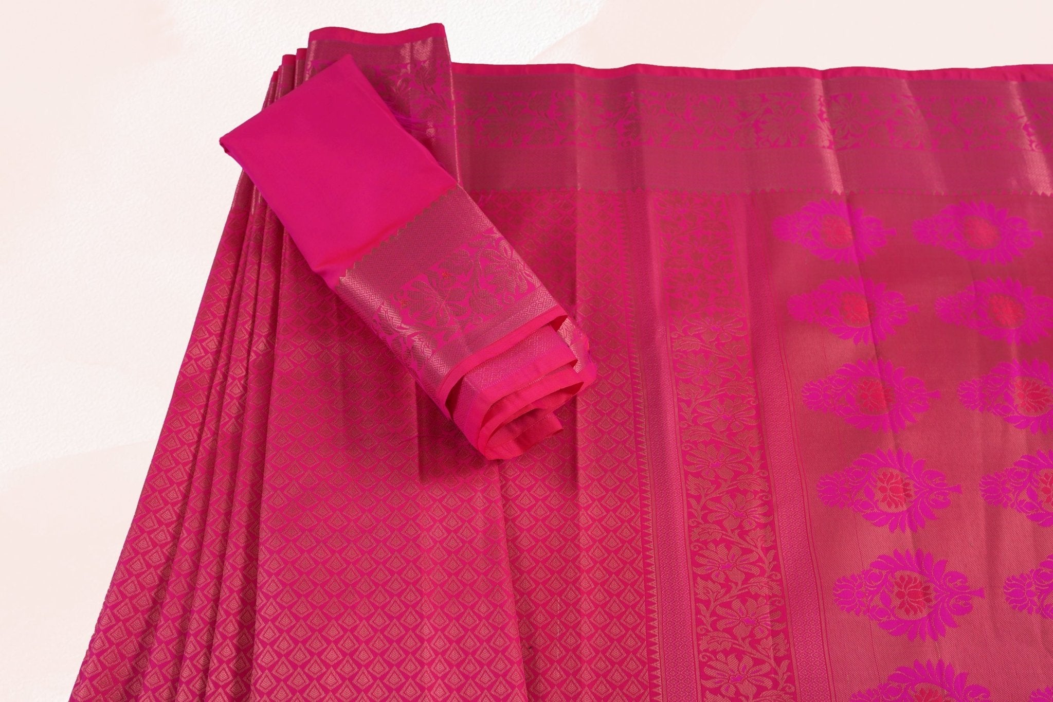 Golden Zari Kanchipuram Silk Saree - Traditional Elegance by JCSFashions Saree JCS Fashions