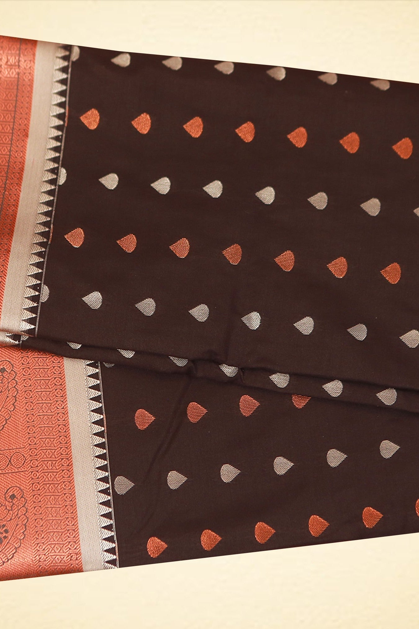 Golden Zari Soft Silk Saree with Rich Pallu | Handloom Design Saree JCS Fashions