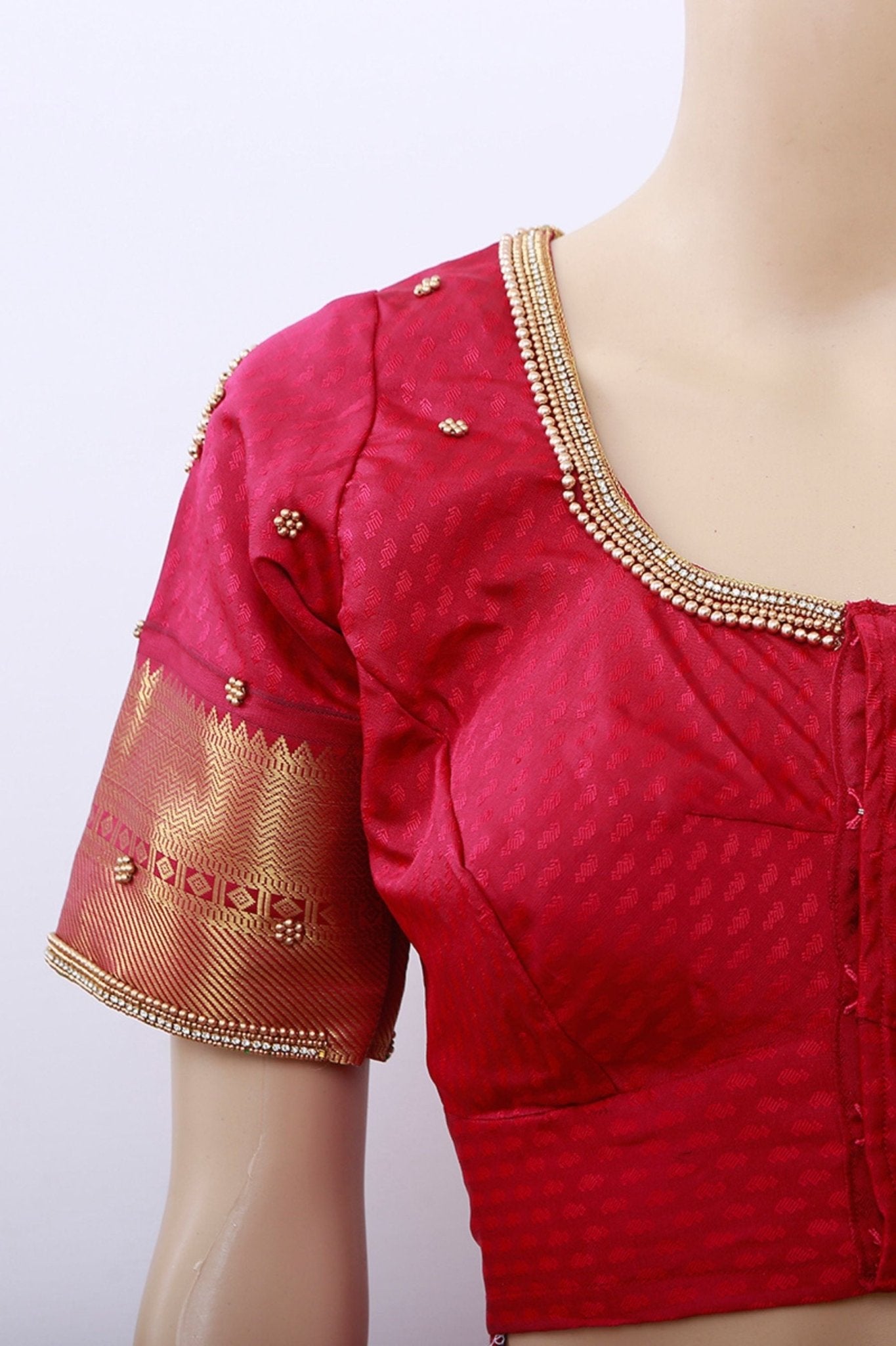 Green Korvai Buttis Semi Silk Saree: Designer Tassels, Maggam Work Blouse SAREE JCS Fashions