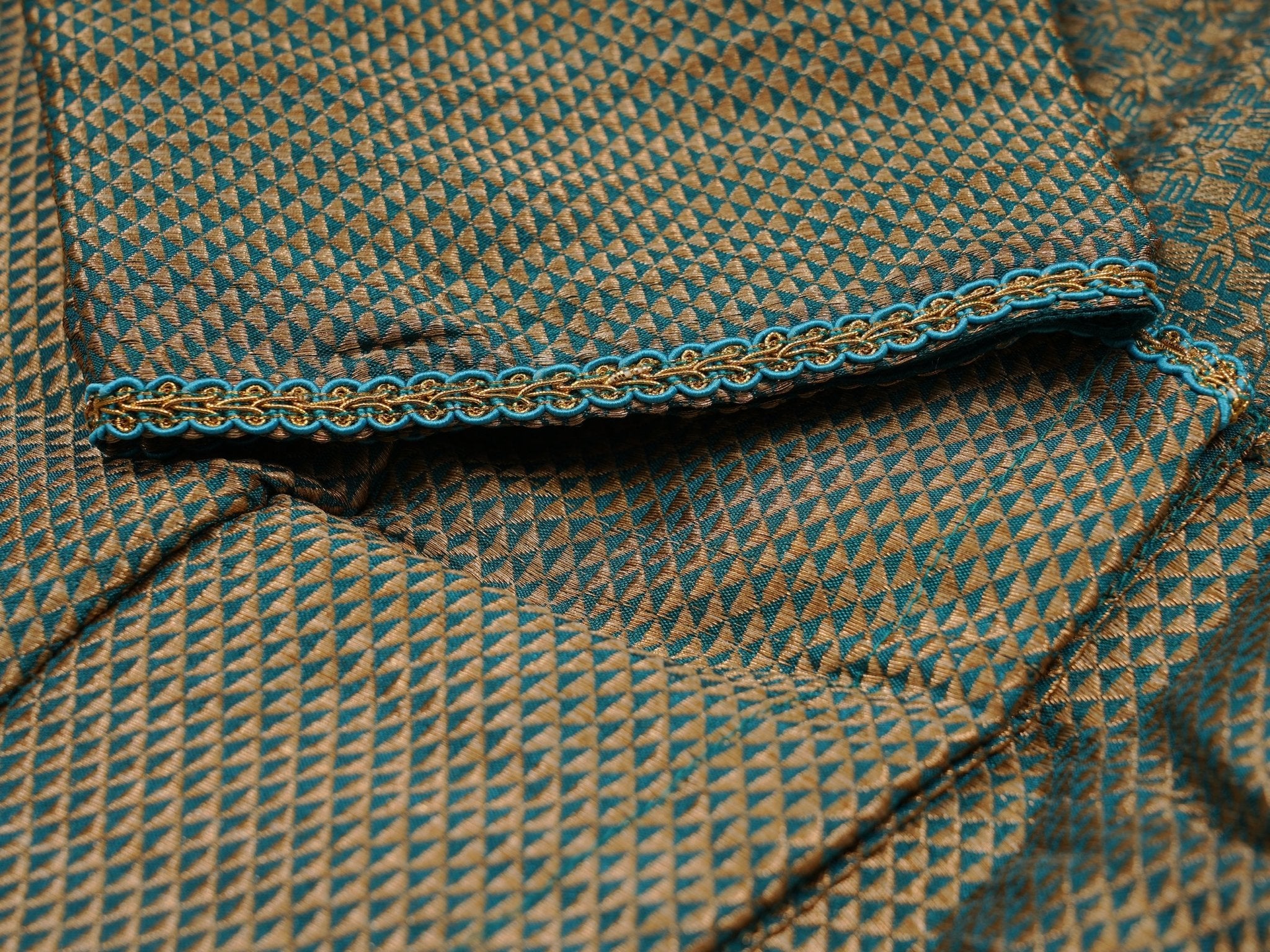 GREY Color Chanderi Silk Saree With Contrast Teal Blue Color Lace Work Blouse SAREE JCS Fashions
