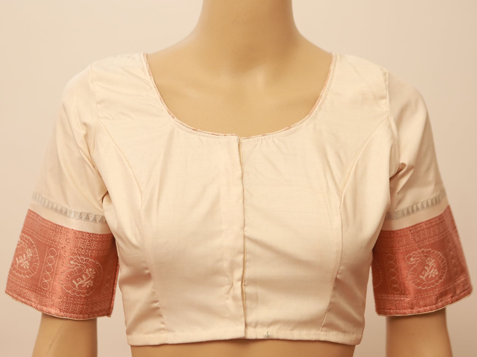 Kanchipuram Handloom Soft Silk Saree with Golden and Silver Zari Saree JCS Fashions