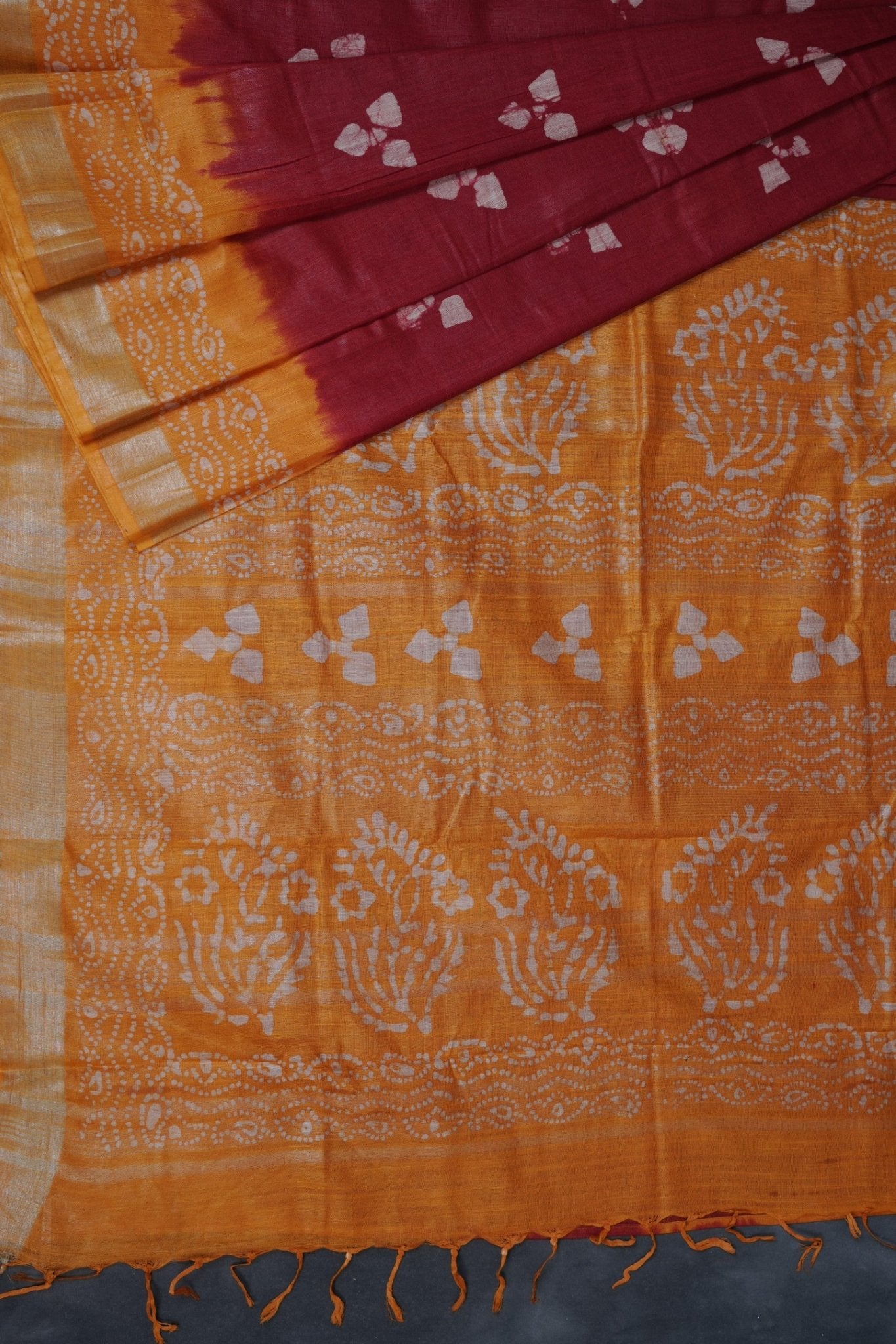 Liva Certified Linen Cotton Saree: Batik Prints and Contrast Border SAREE JCS Fashions