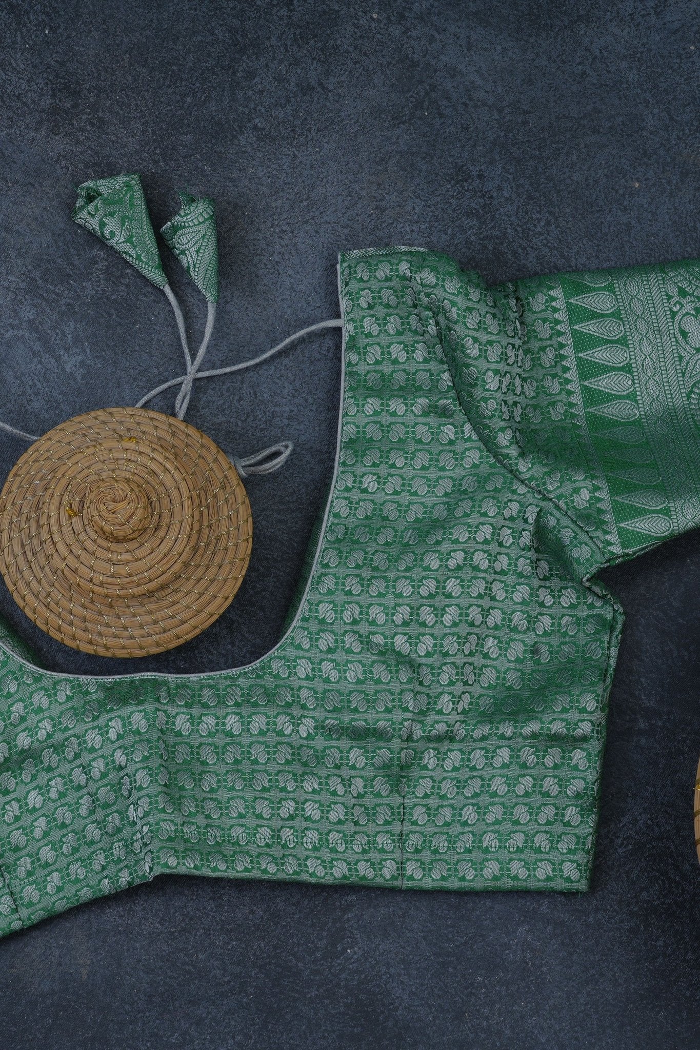 Luxurious Dupion Silk Saree with Silver Zari & Customizable Blouse Saree JCS Fashions