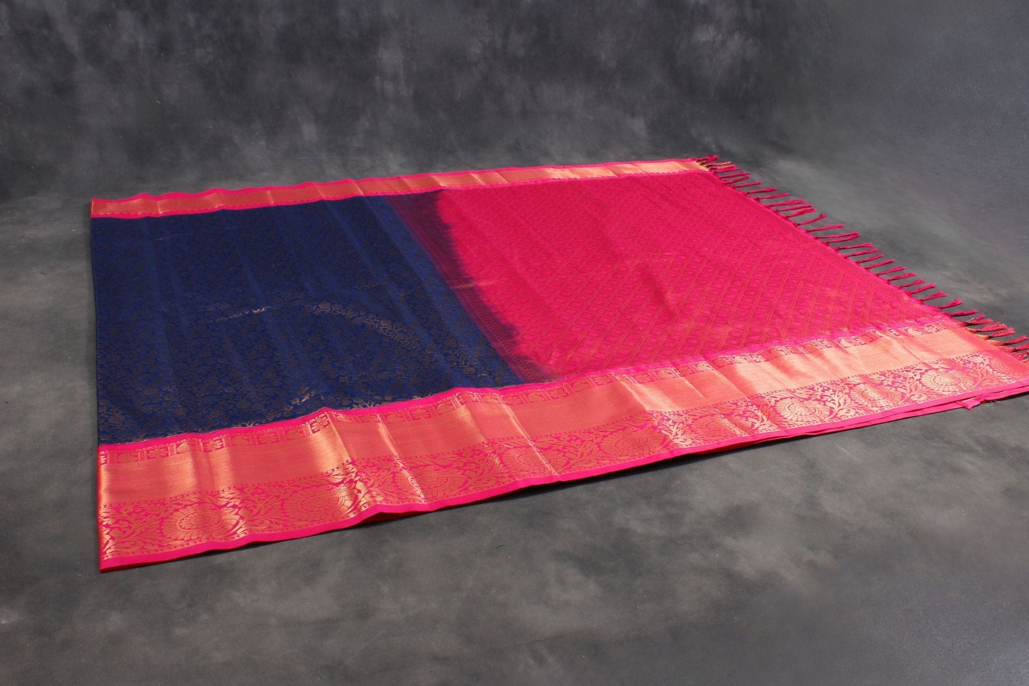 Luxurious Kanchipuram Silk Saree with Grand Pallu and Floral Designs Saree JCS Fashions