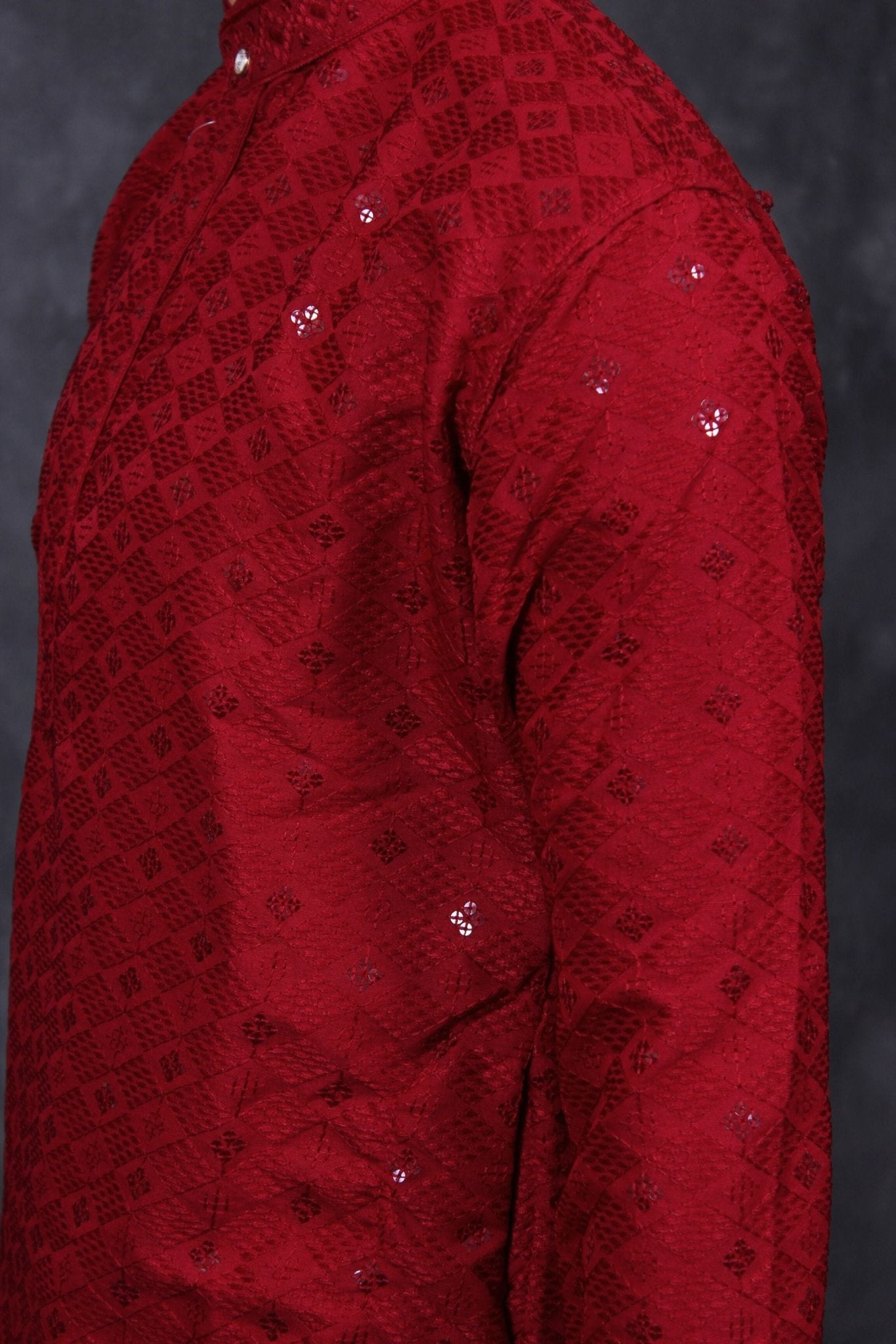 Luxurious Men's Lakhnavi Kurta with Resham & Sequin Detail - JCSFashions Men JCS Fashions
