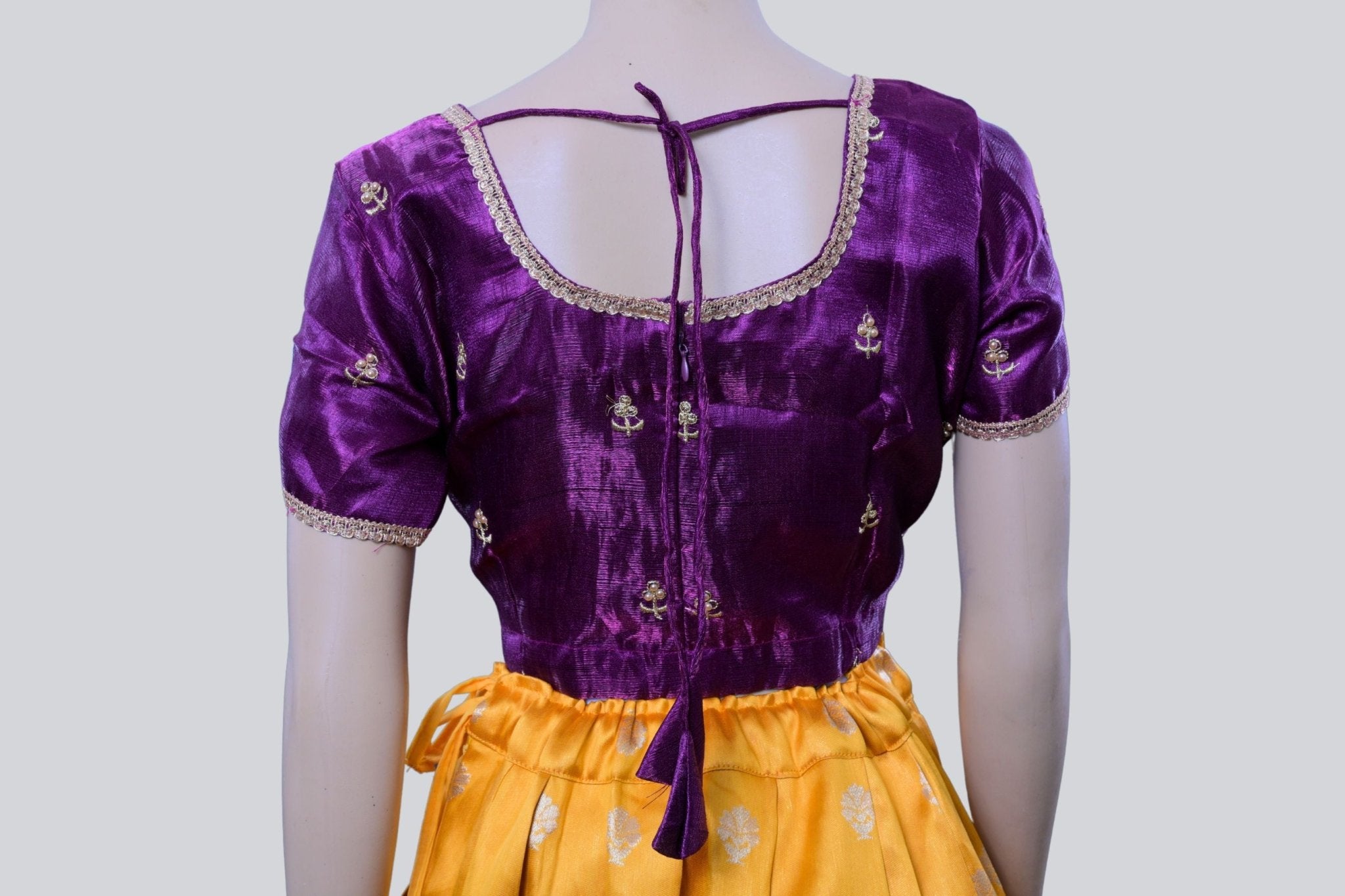 Luxurious Pure Kanchipuram Silk Lehenga With Zari Border and Dupatta LEHENGA JCS Fashions