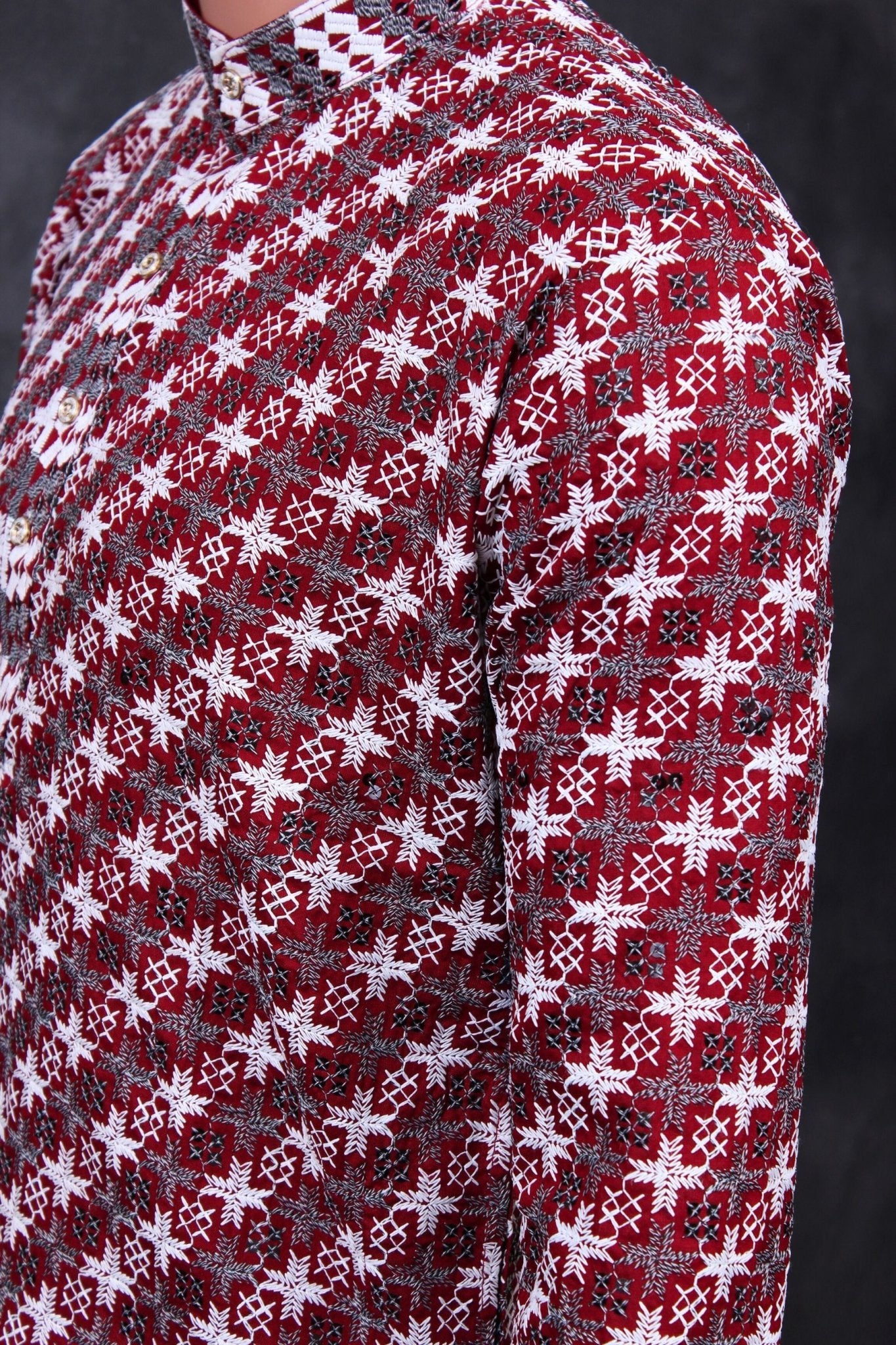 Men's Elegant Embroidered Kurta with Unique Zebra Pattern Design Men JCS Fashions