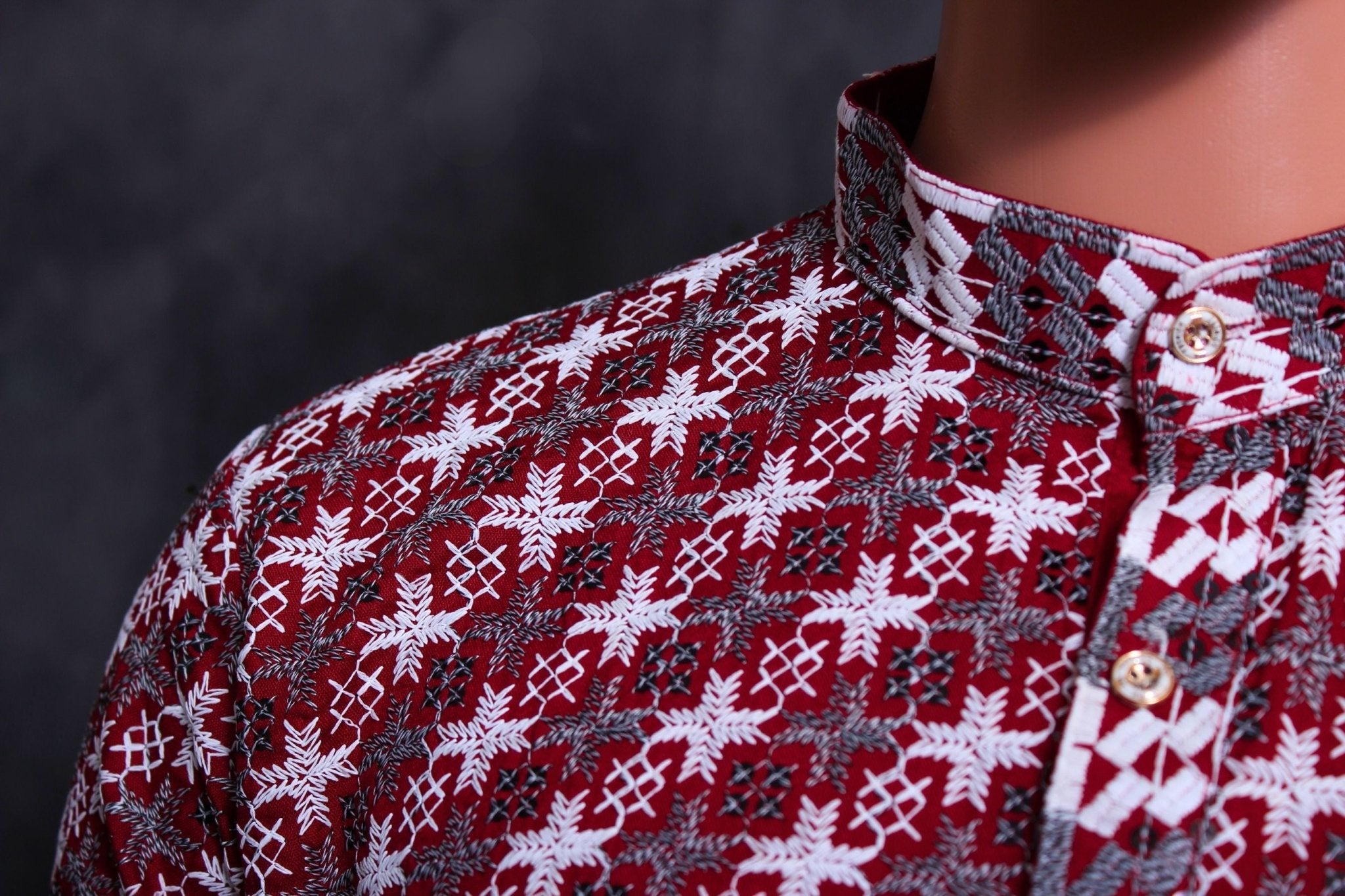 Men's Elegant Embroidered Kurta with Unique Zebra Pattern Design Men JCS Fashions