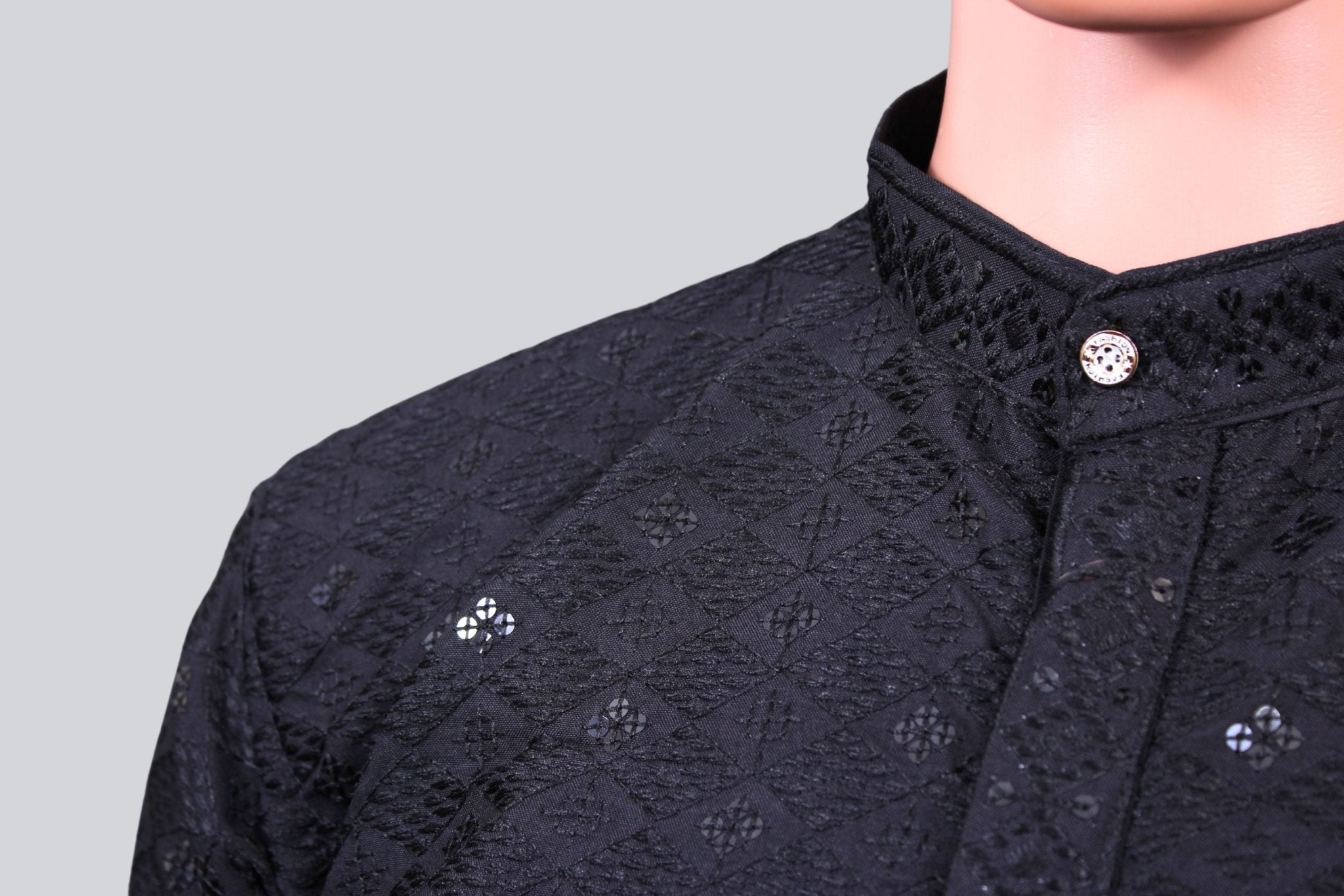 Men's Lakhnavi Kurta with Exquisite Resham and Sequence Detailing Men JCS Fashions