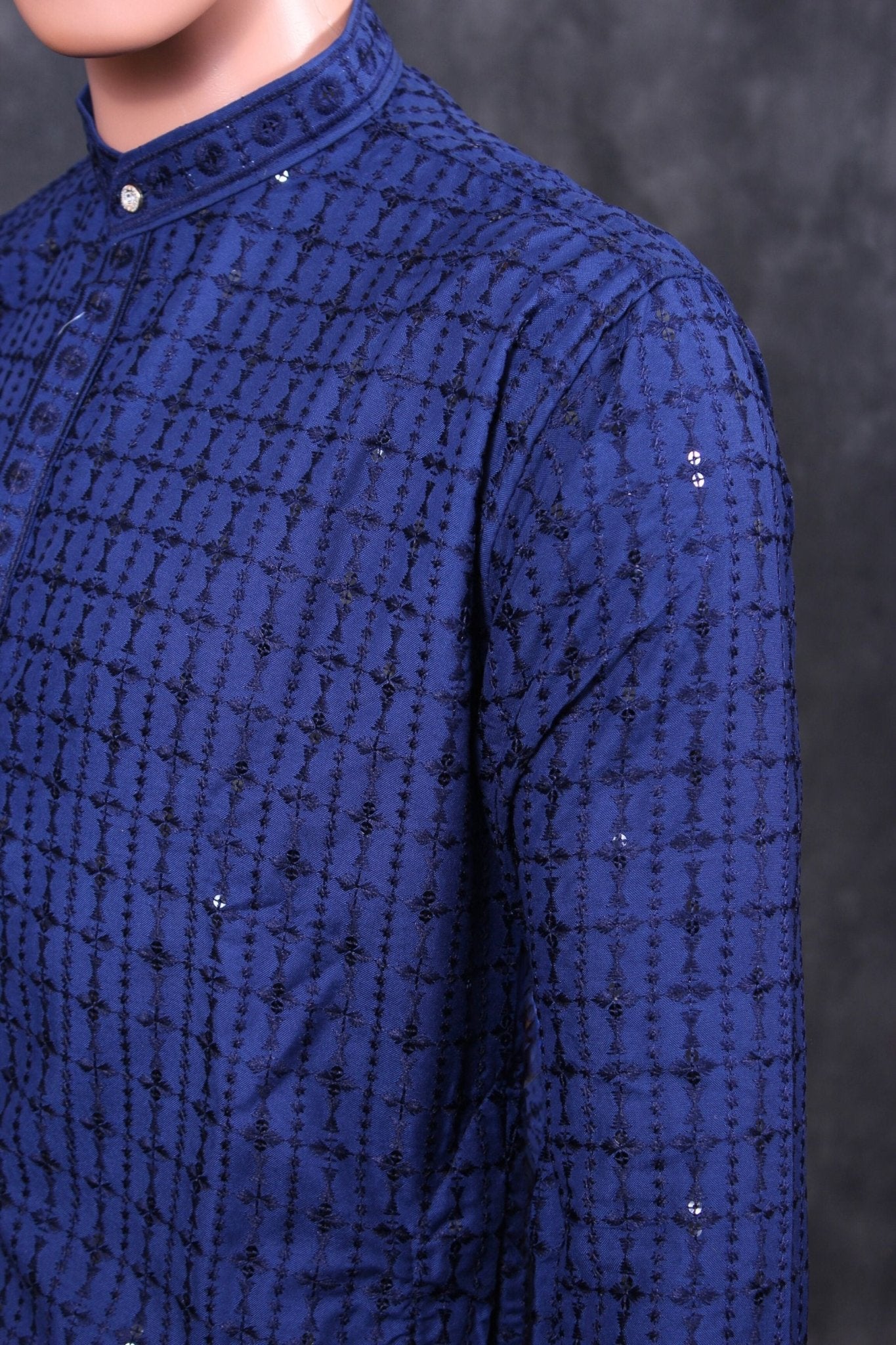 Men's Lakhnavi Kurta with Resham Embroidery - Authentic Ethnic Elegance Men JCS Fashions