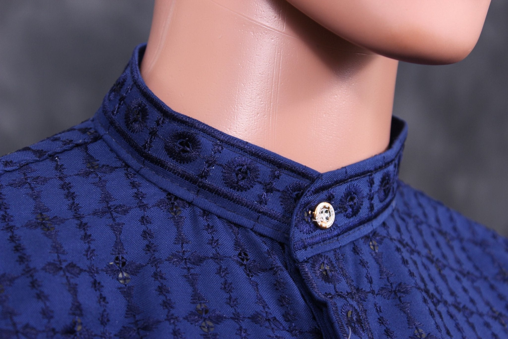 Men's Lakhnavi Kurta with Resham Embroidery - Authentic Ethnic Elegance Men JCS Fashions