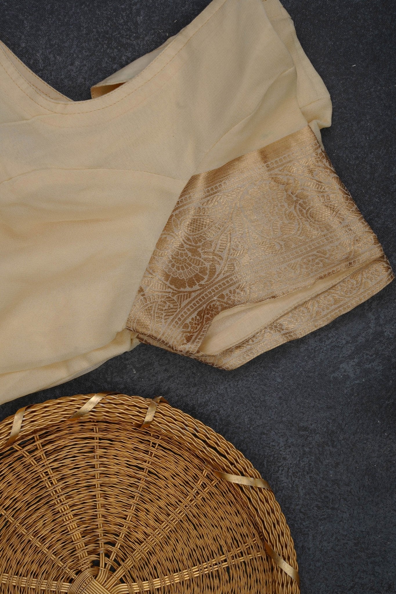 Opulent Chickenkari Georgette Saree with Stunning Zari Border Saree JCS Fashions