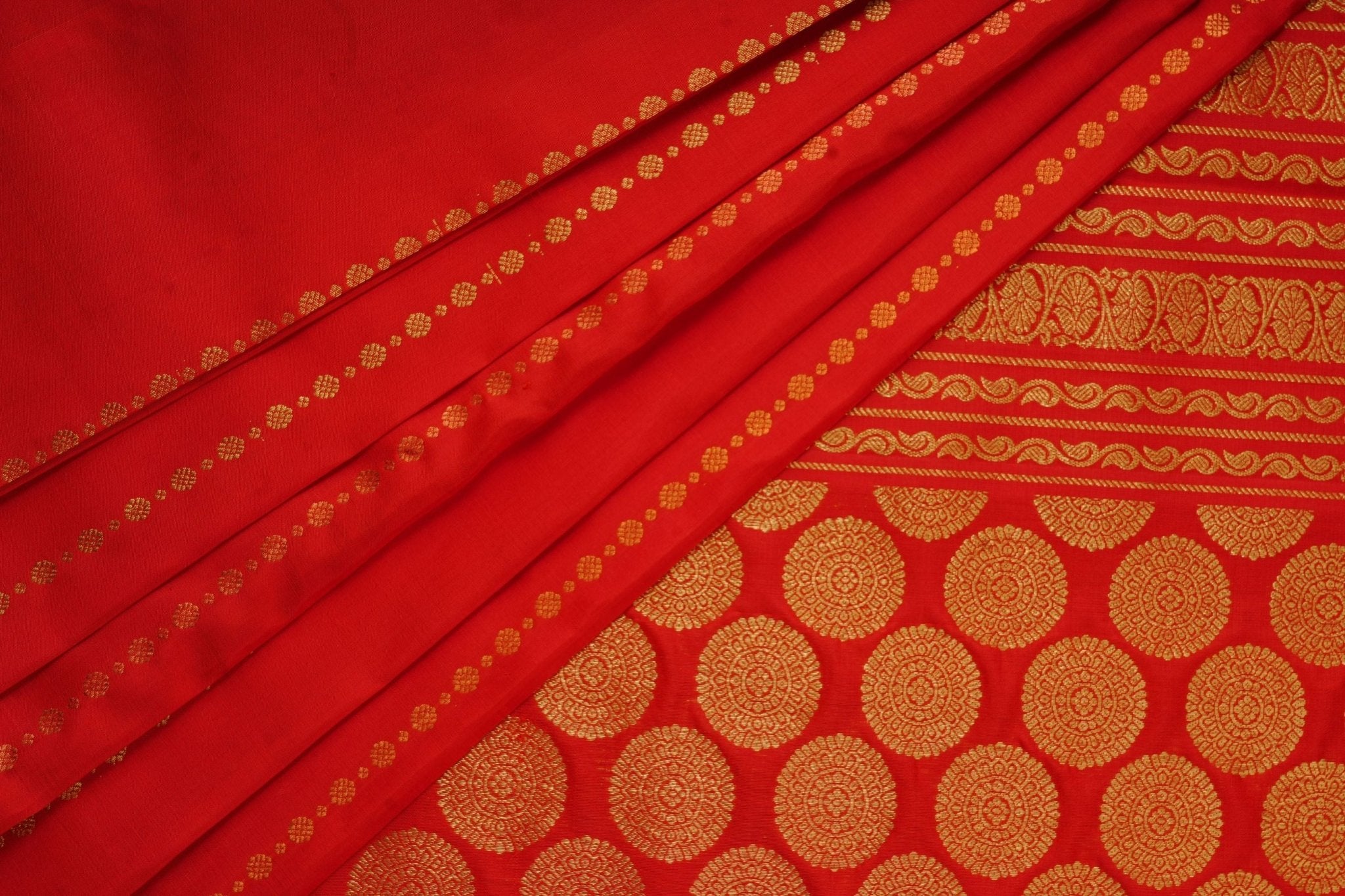 Pure Kanchipuram Saree: Gold and Copper Zari Butties & Stitched Blouse SAREE JCS Fashions