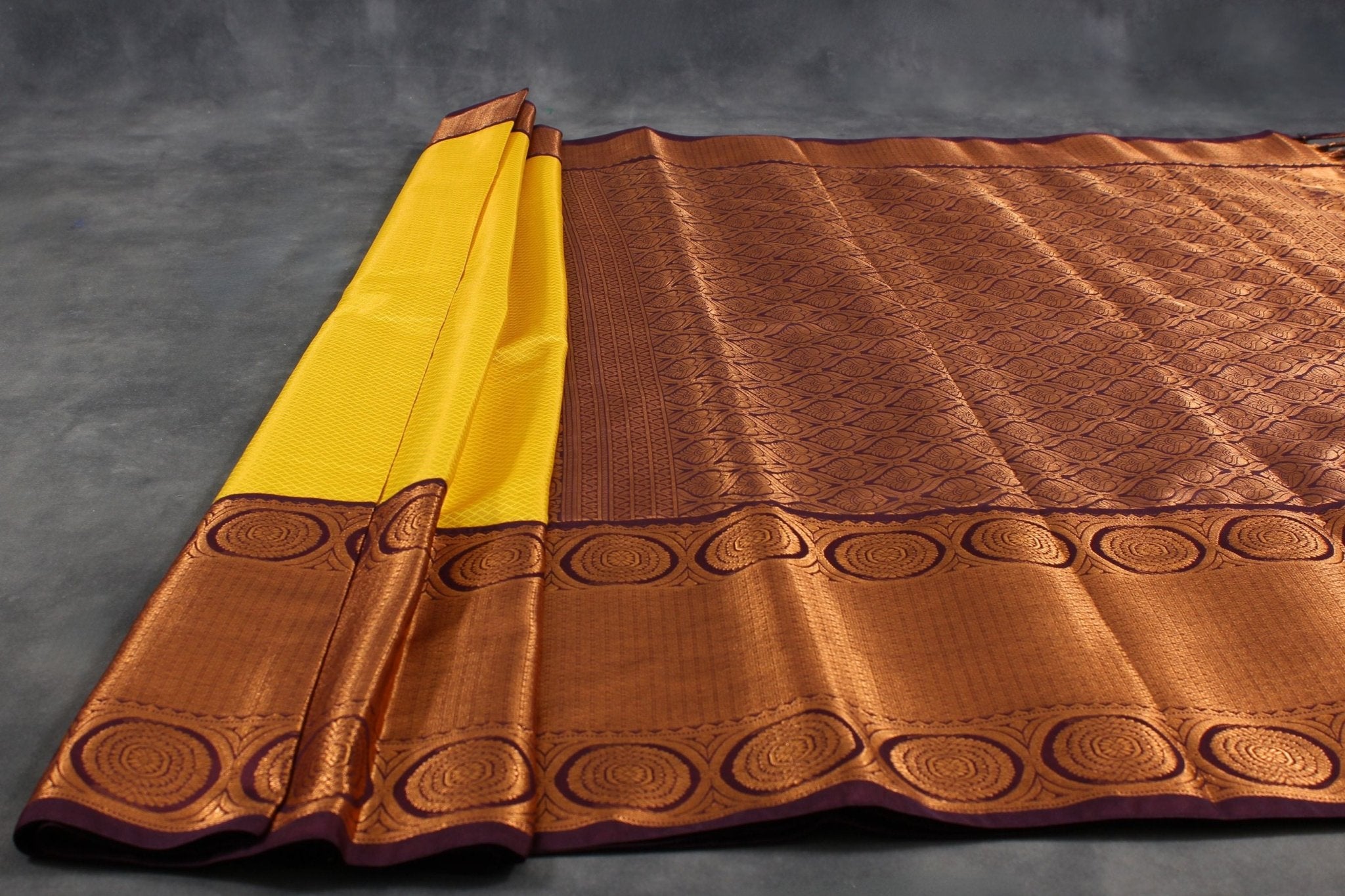Regal Kanchipuram Silk Saree with Grand Pallu and Intricate Butties Saree JCS Fashions