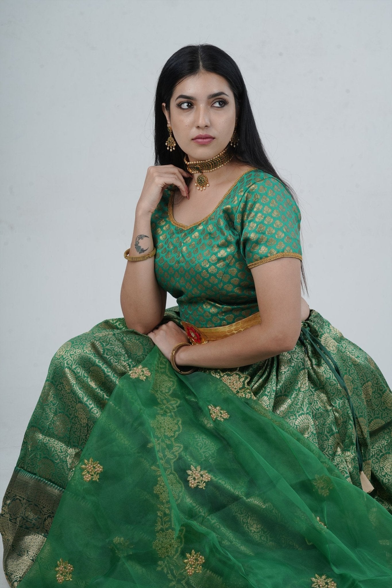 Regal Kemp Matte Finish Choker Set with Minakari Detailing - JCSFashions Jewelry JCS Fashions Matte/Green Free size