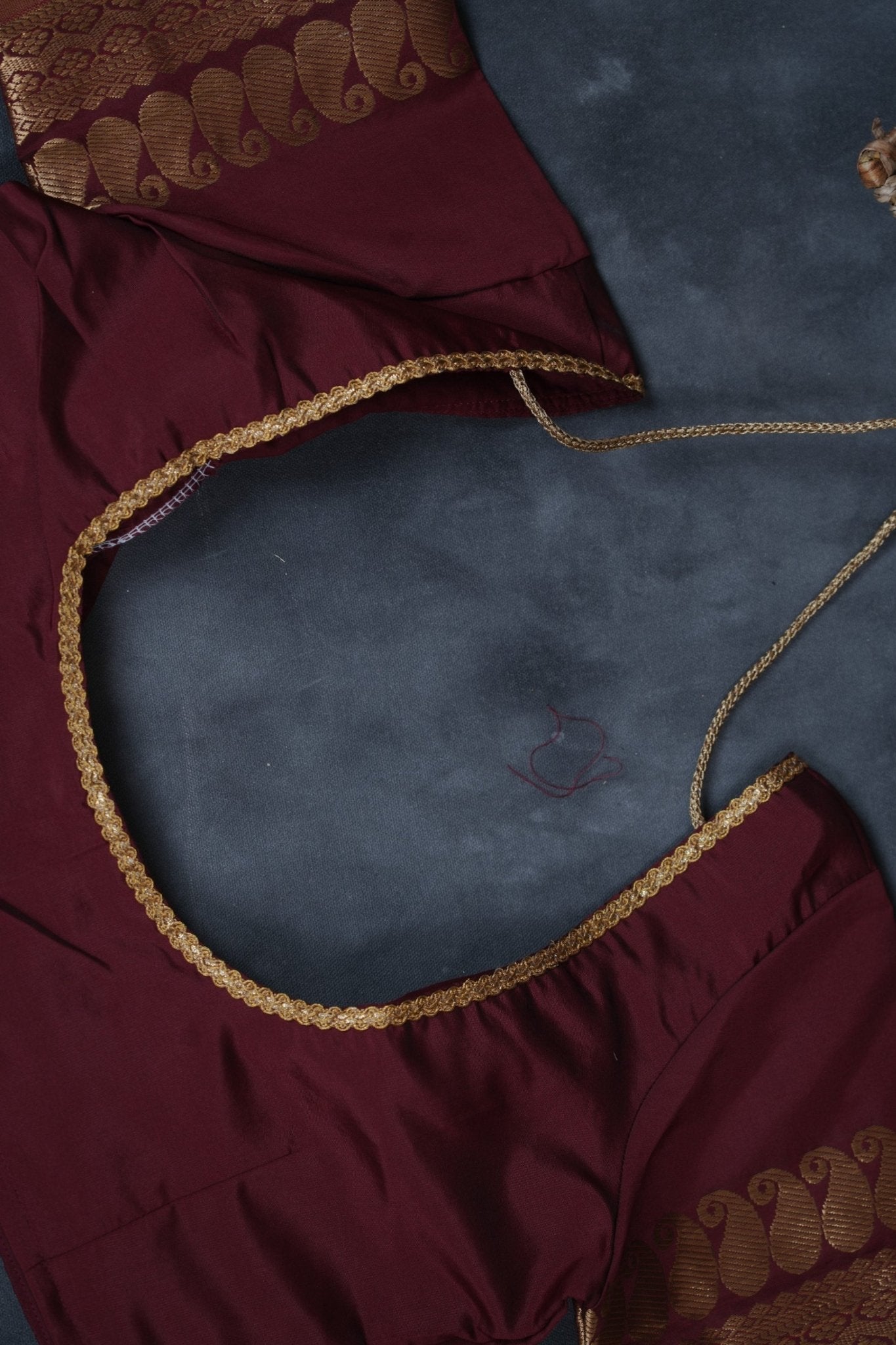 Silk Cotton Saree with Zari Border, Line Pallu and Stitched Blouse SAREE JCS Fashions