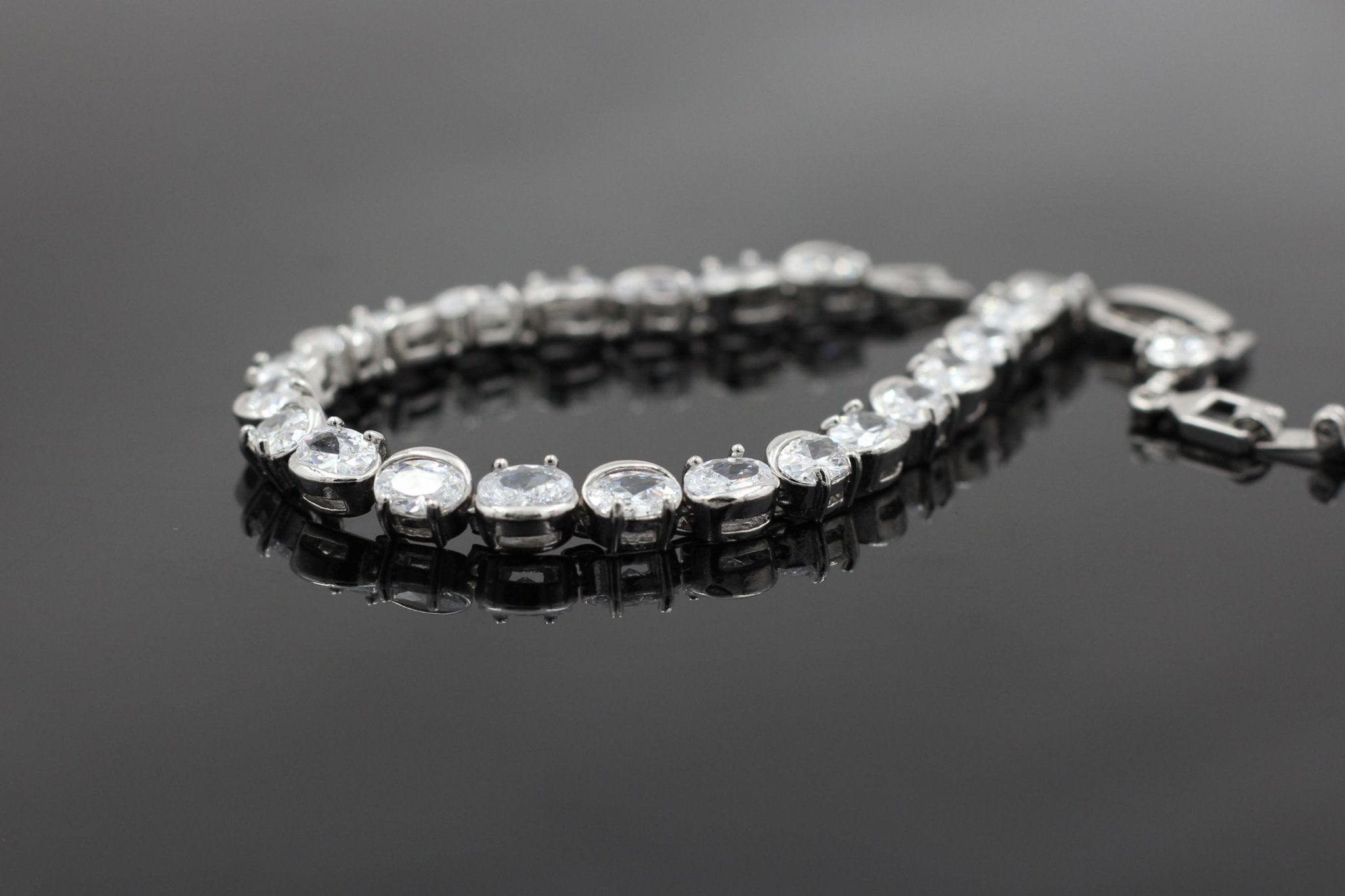 Sparkling Cubic Zirconia Tennis Bracelet in Silver Polish - 8 Inches Jewelry JCS Fashions