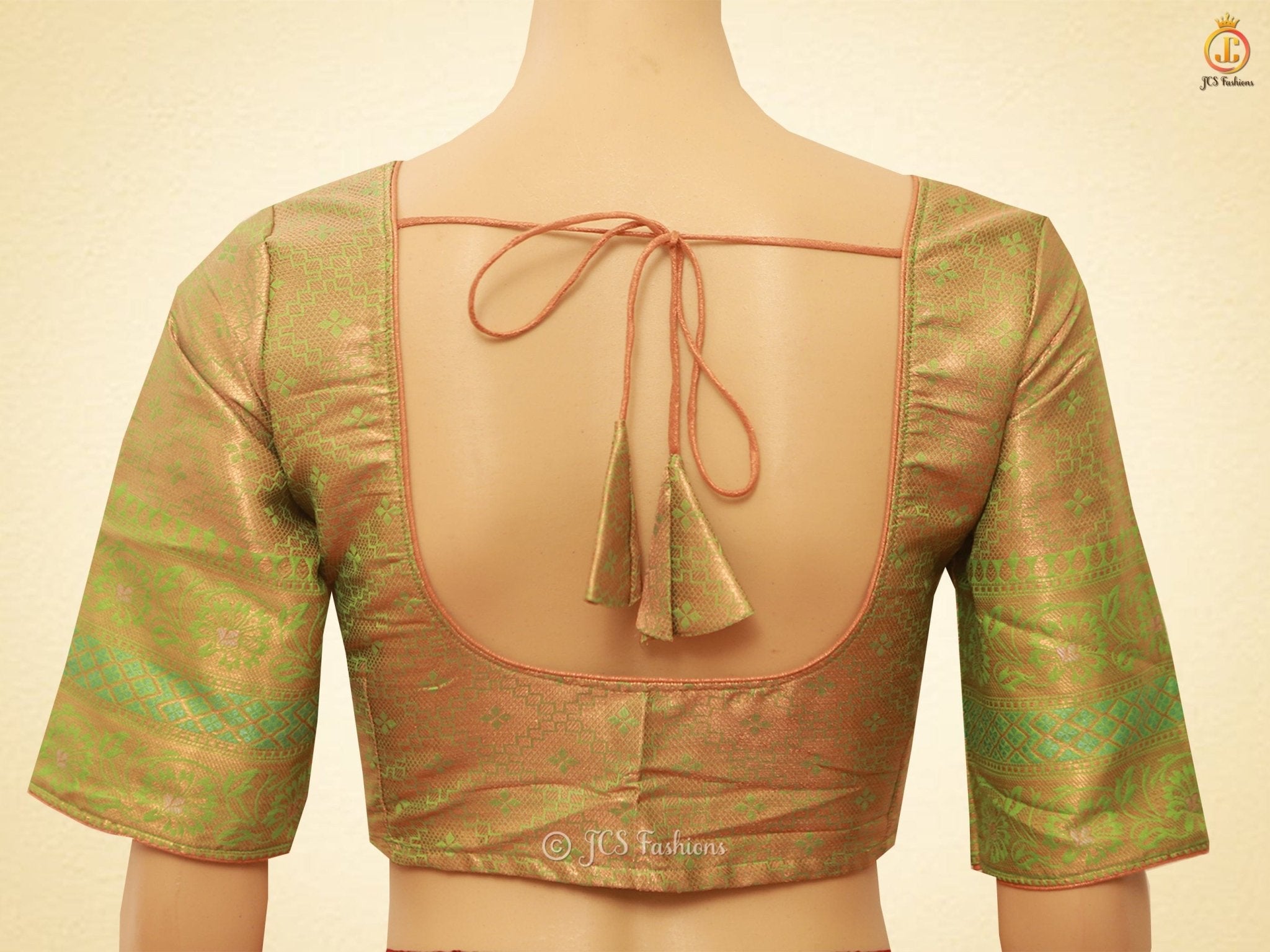 Soft Silk Saree With Copper Zari Weaves And Contrast Pallu SAREE JCS Fashions