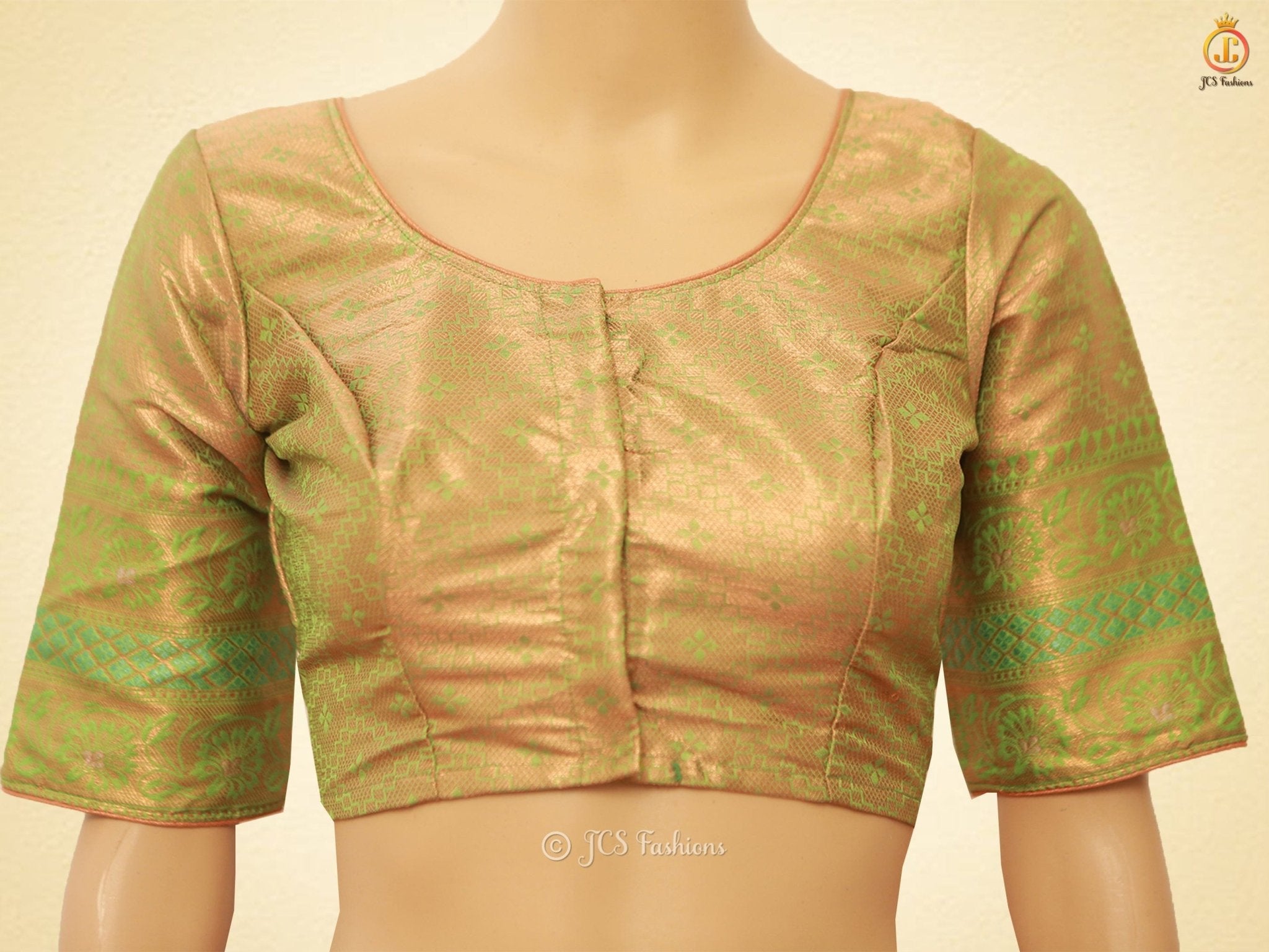 Soft Silk Saree With Copper Zari Weaves And Contrast Pallu SAREE JCS Fashions