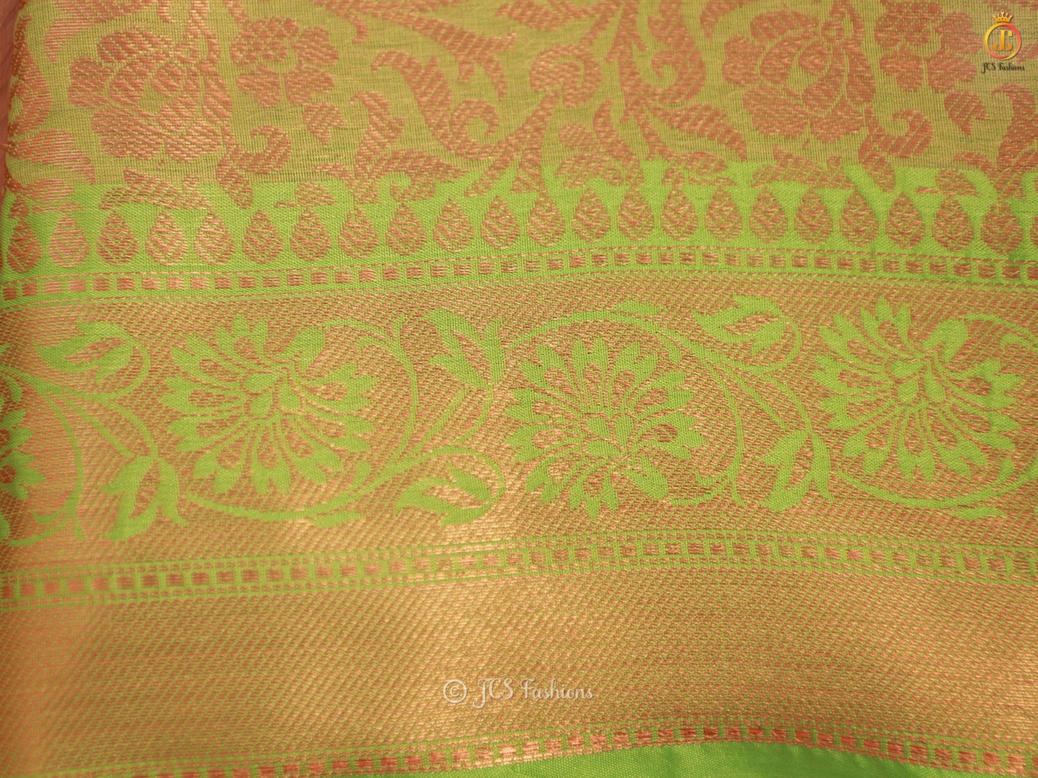 Soft Silk Saree With Copper Zari Weaves And Contrast Pallu SAREE JCS Fashions