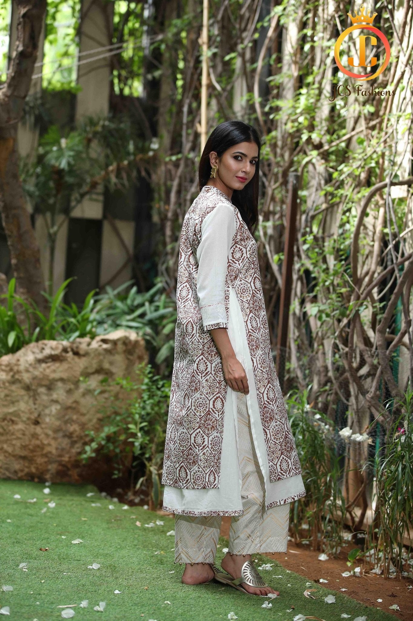 Women's Double Layered Kurta and Pant in White Sustainable JCS Fashions