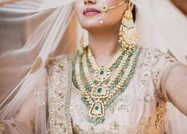 5 Reasons Why Buying Jewellery
