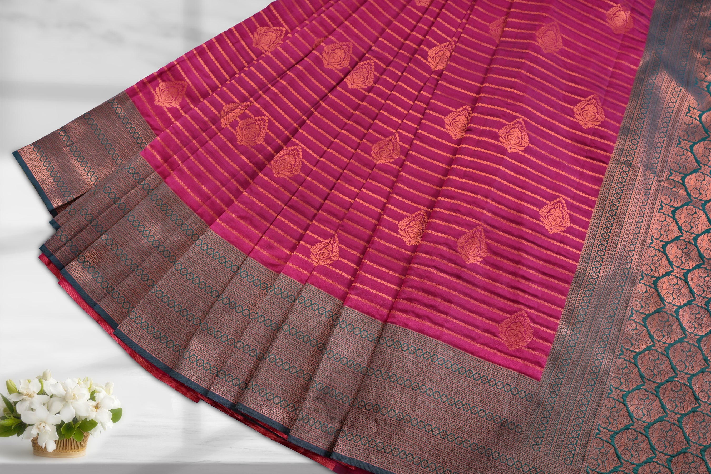 Zari Lines Saree with Contrasting Borders - Traditional Elegance Meet Saree JCS Fashions