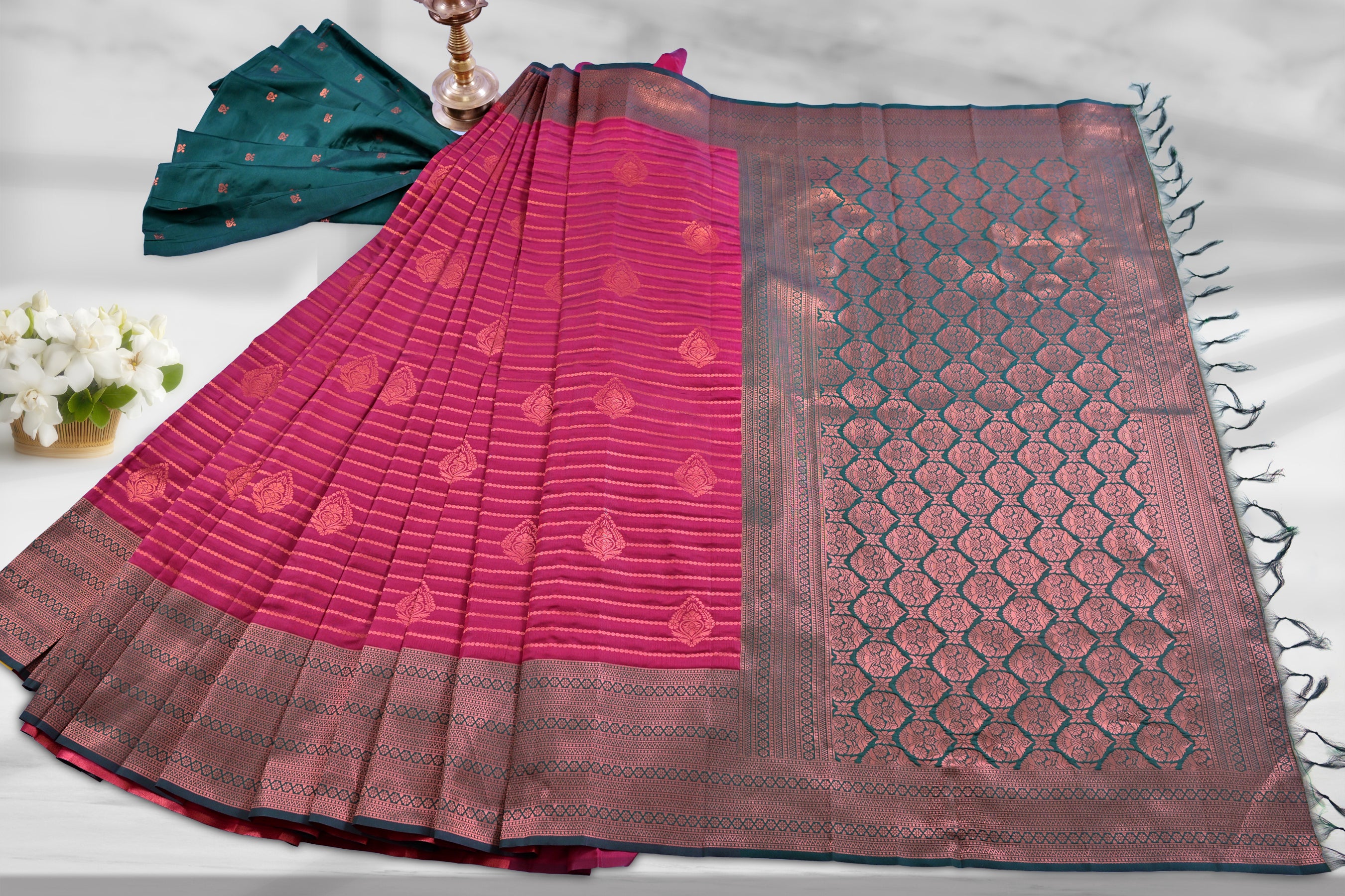 Zari Lines Saree with Contrasting Borders - Traditional Elegance Meet Saree JCS Fashions